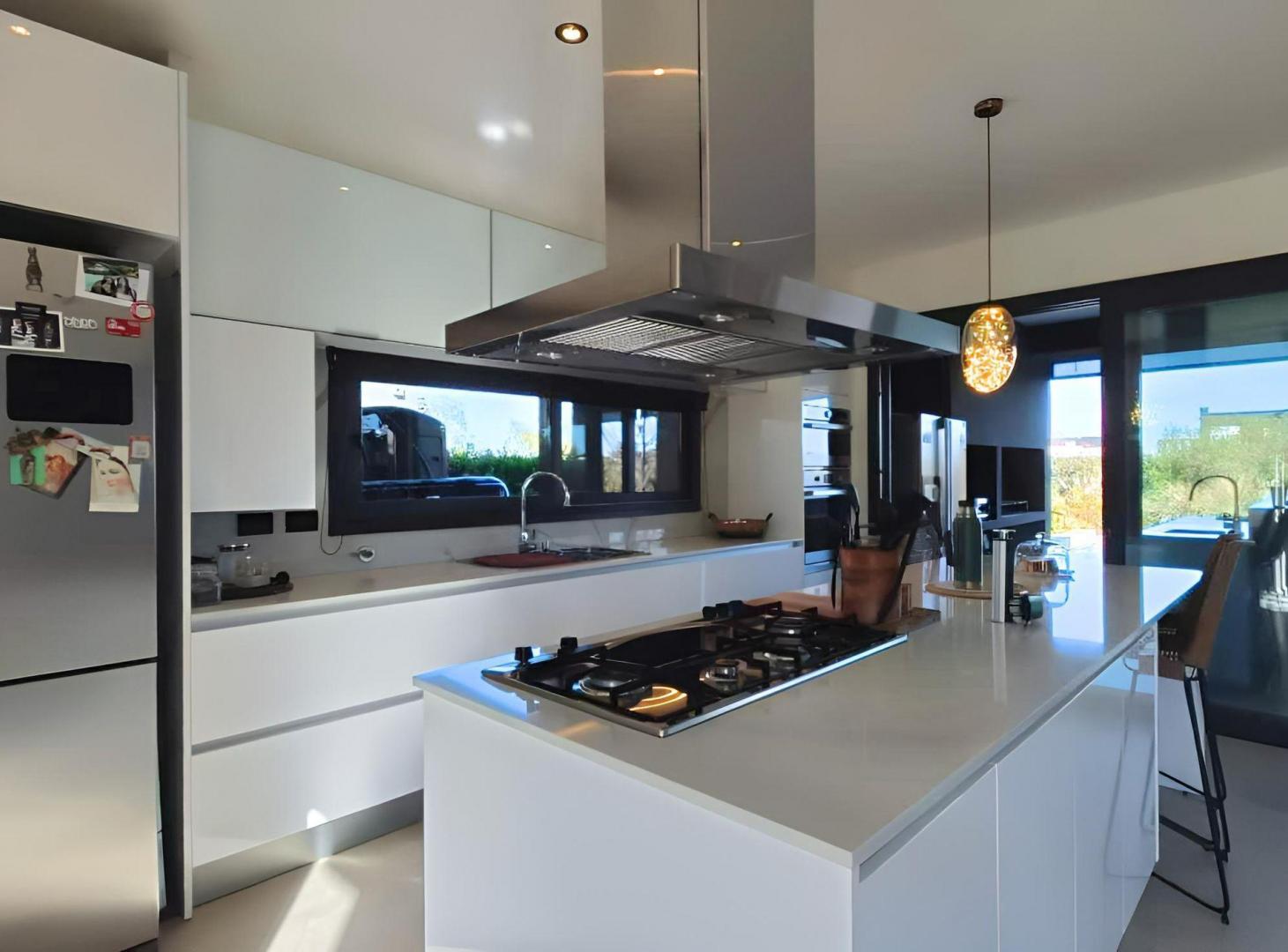 Foto de CASA EN VENTA BARRIO PUERTOS-MARINAS AL AGUA, imagen 5