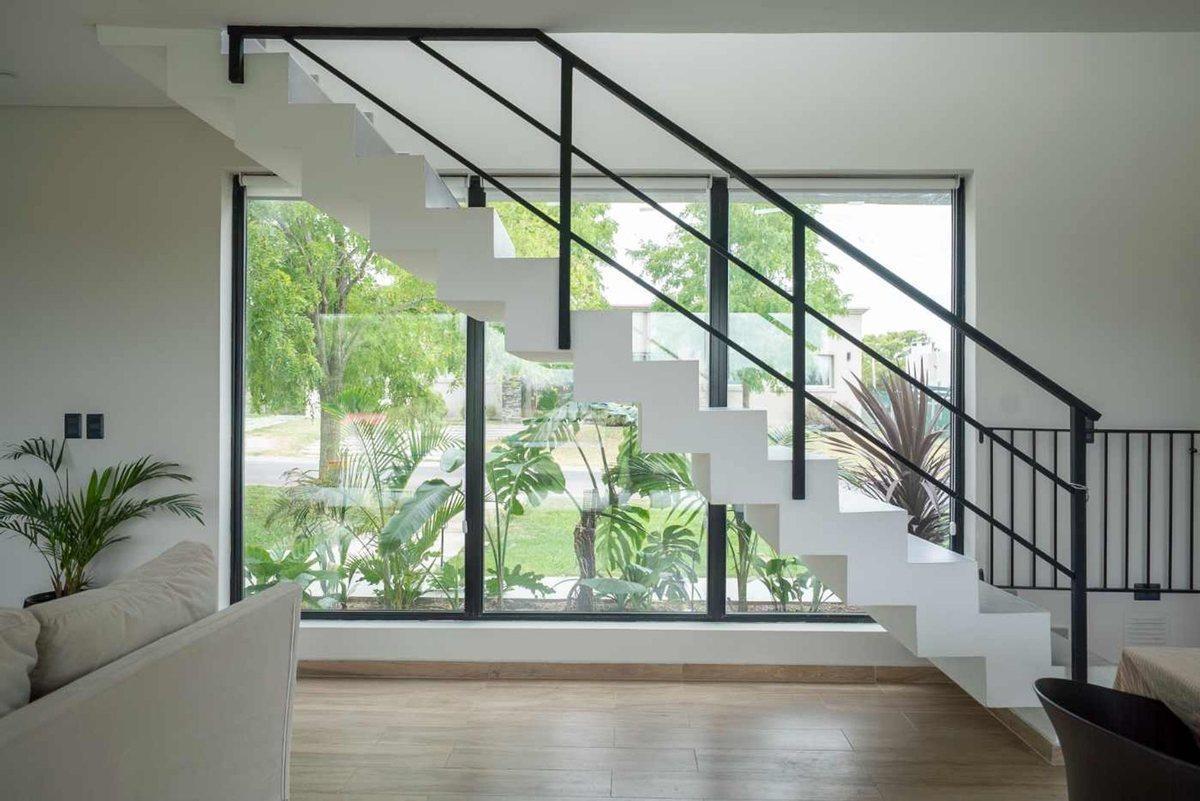 Foto de Casa San Sebastián Area 1 Venta 6 amb Fondo Verde, imagen 4