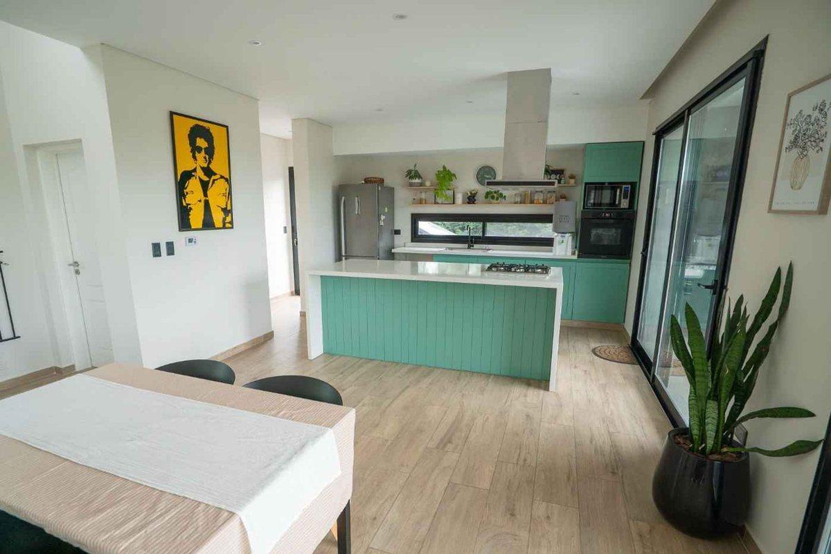 Foto de Casa San Sebastián Area 1 Venta 6 amb Fondo Verde, imagen 5