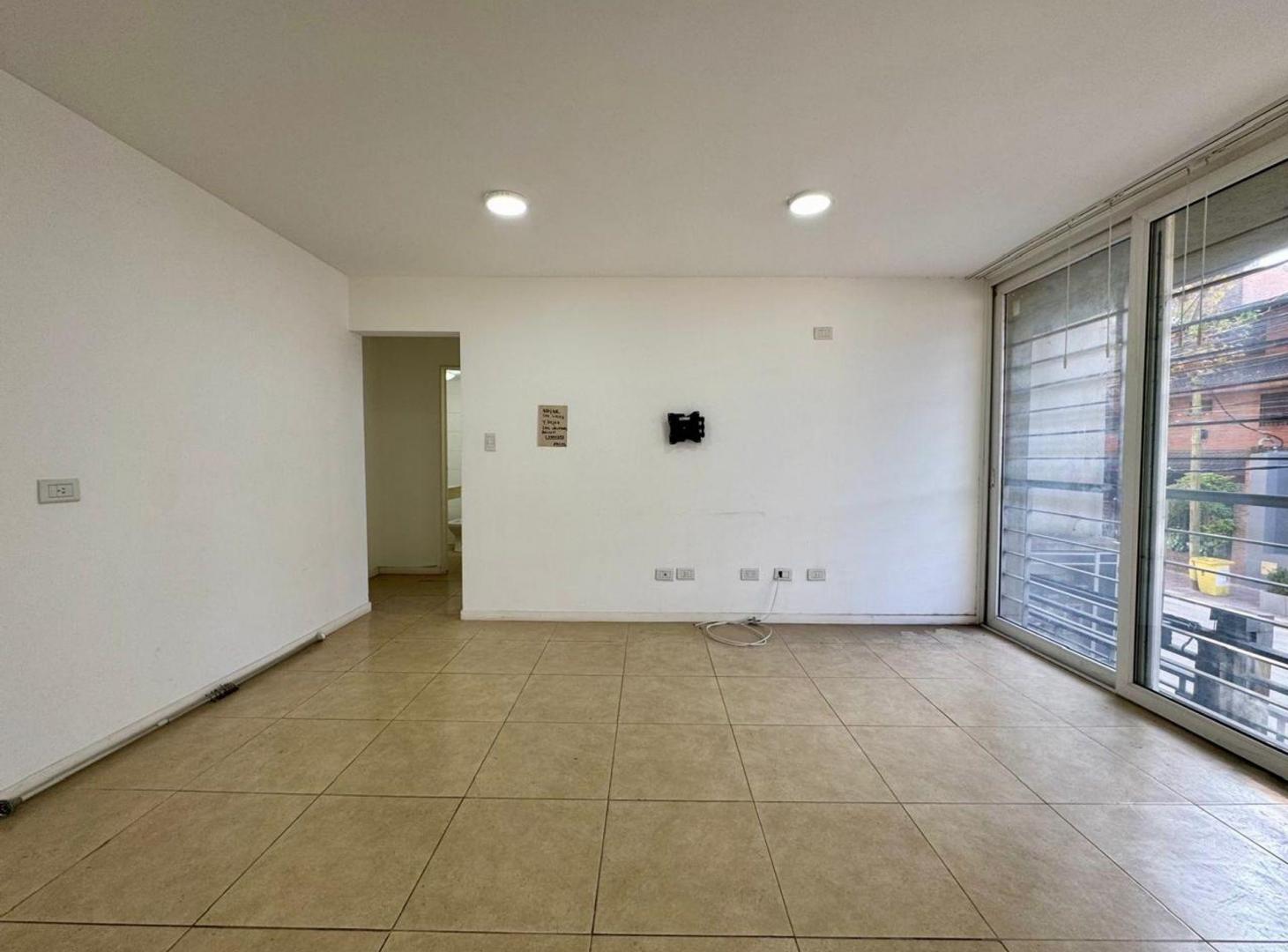 Foto de Depto San Fernando 2 amb al fte cochera / baulera, imagen 5