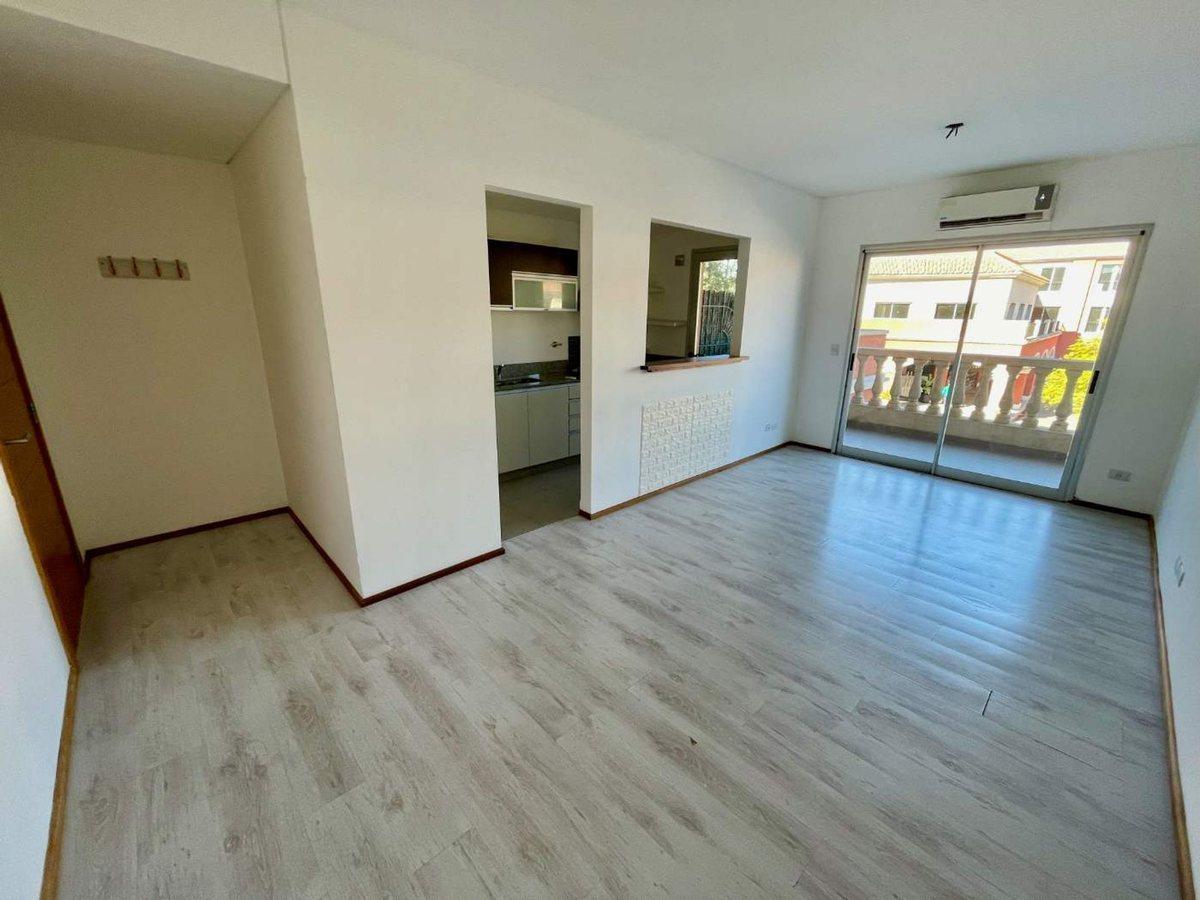 Foto de OPORTUNIDAD Venta Depto 2 amb coch Pueblo Caamaño, imagen 3