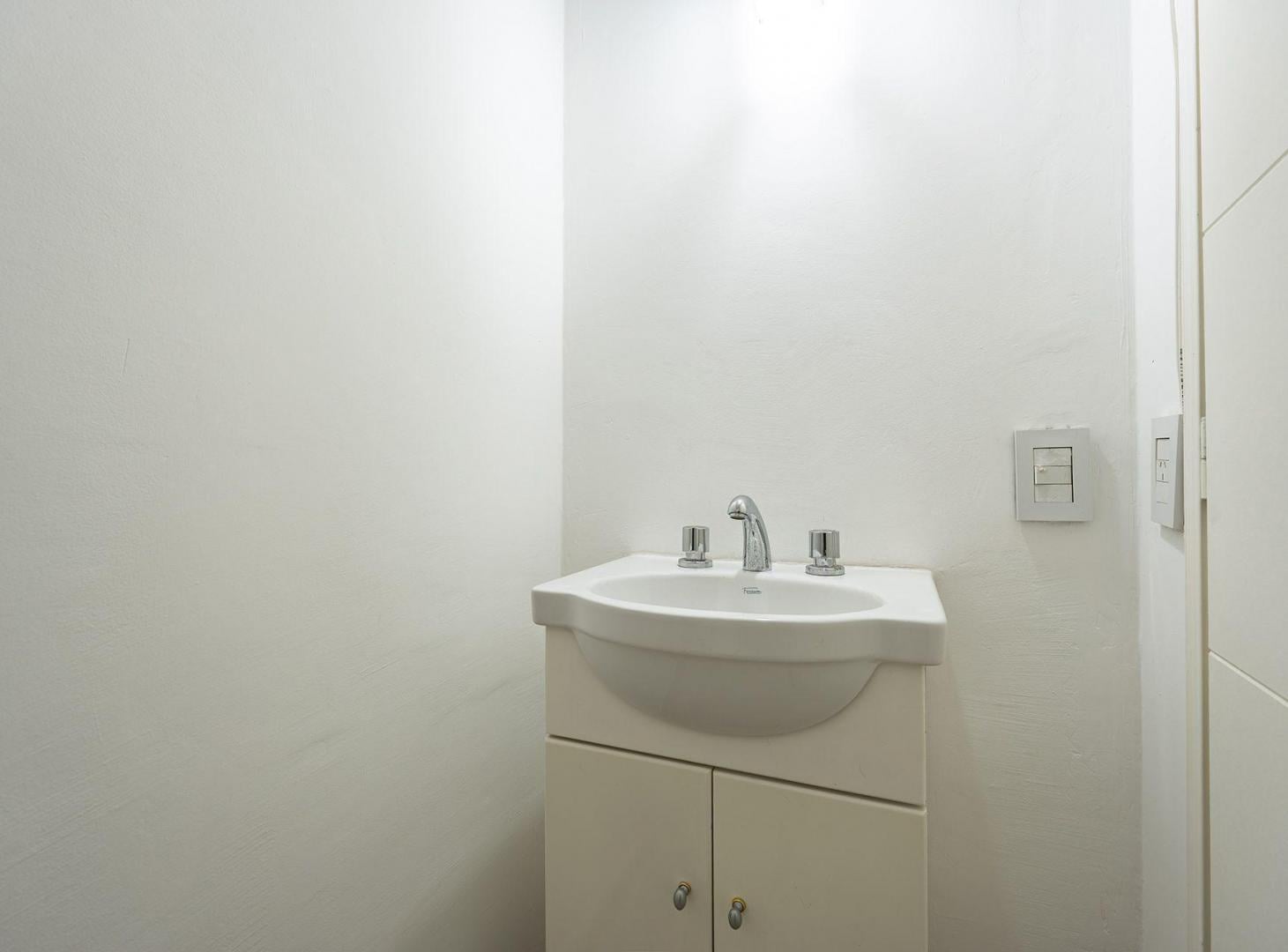 Foto de Alquiler Departamento 2 ambientes balcon, Liniers, imagen 4