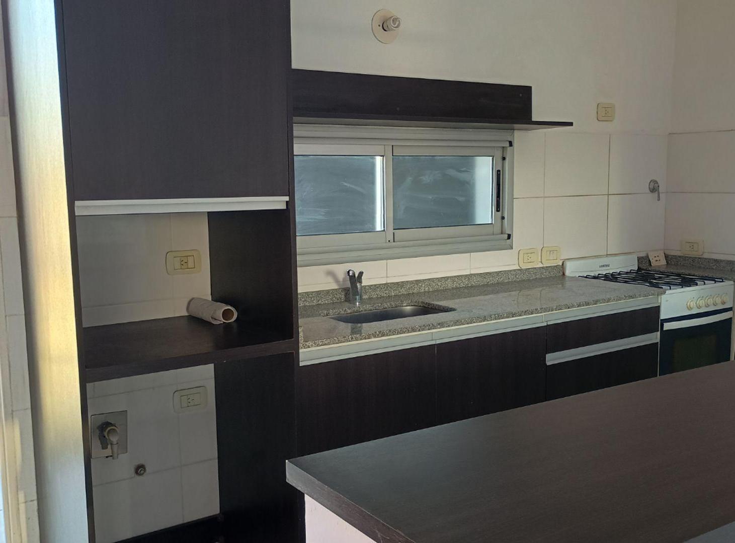 Foto de Alquiler dos ambientes con cochera Tigre amenities, imagen 2