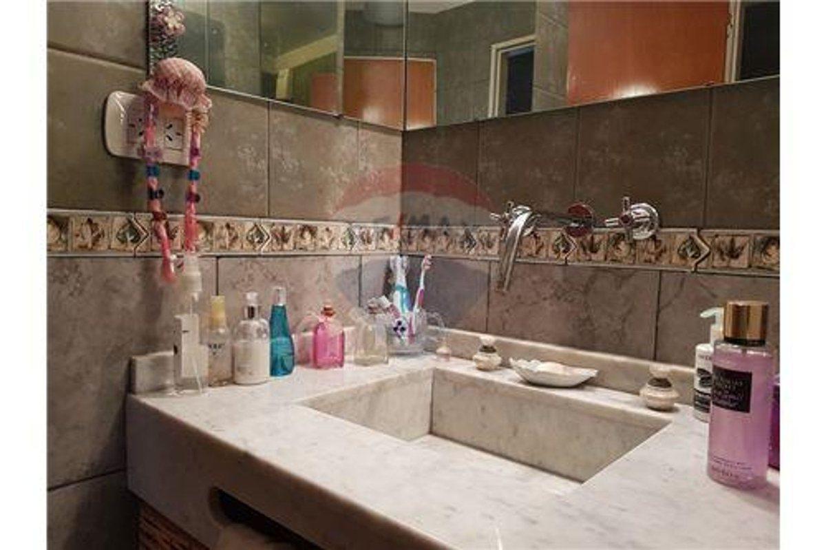 Foto de CASA 5 AMBIENTES EN VENTA VILLA ADELINA CON JARDIN, imagen 3