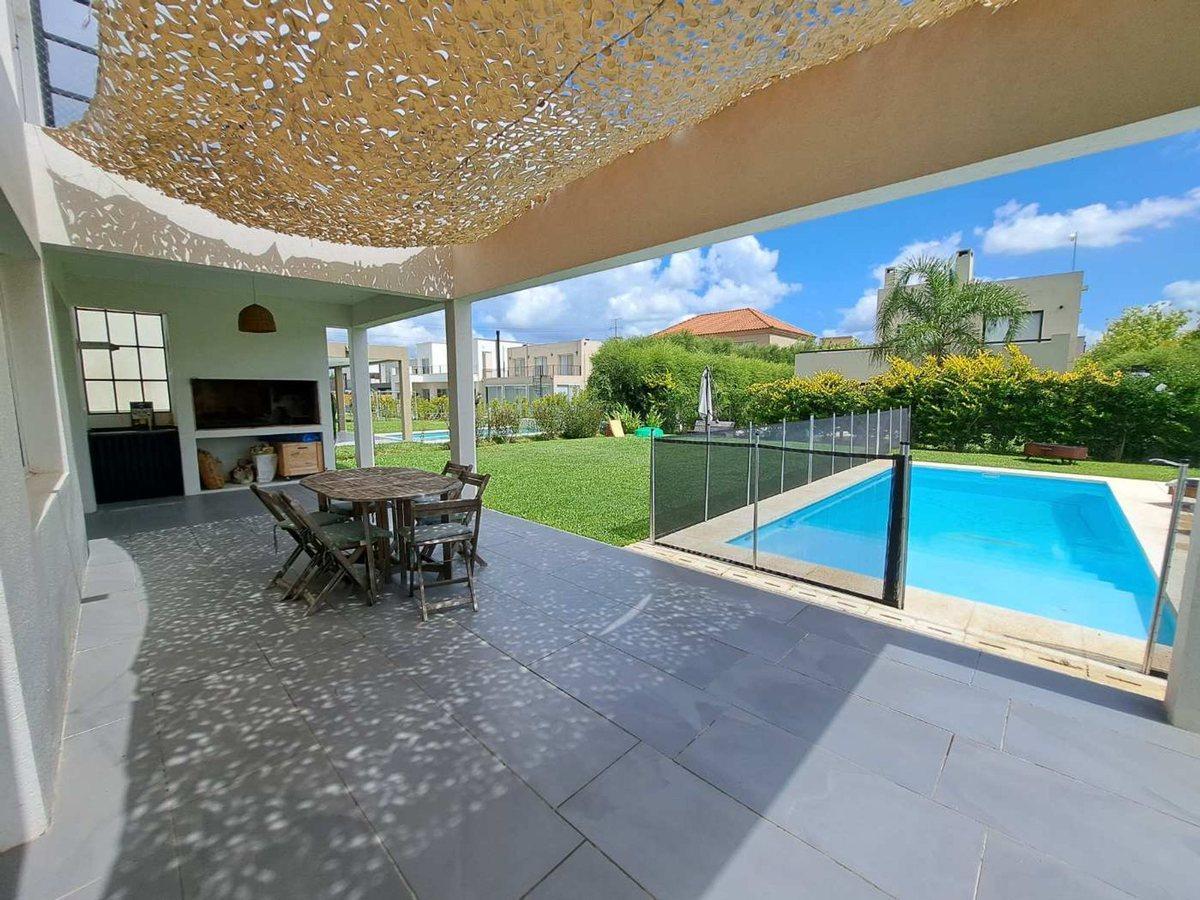 Foto de VENTA CASA 5 AMB TIPAS PILETA INTERNO ORIENT NORTE, imagen 3