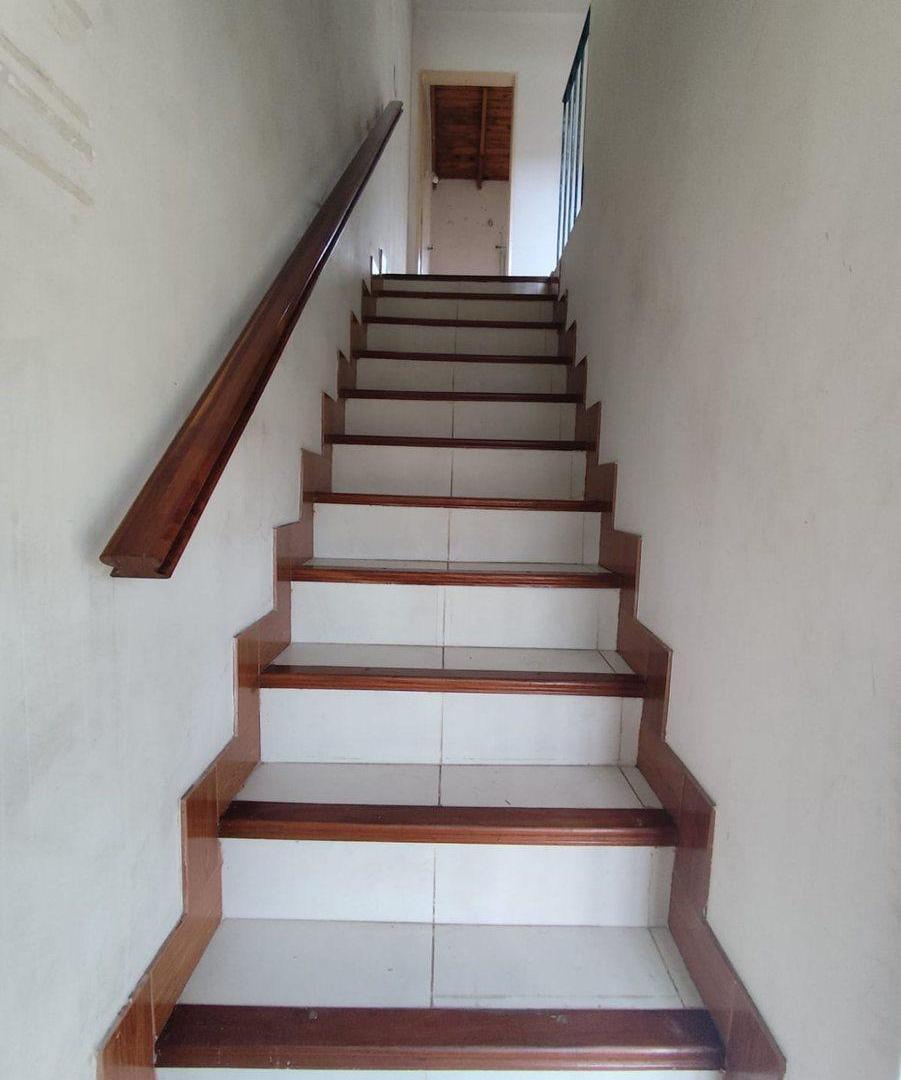 Foto de VENTA DUPLEX QUILMES APTO CREDITO JARDIN Y COCHERA, imagen 1