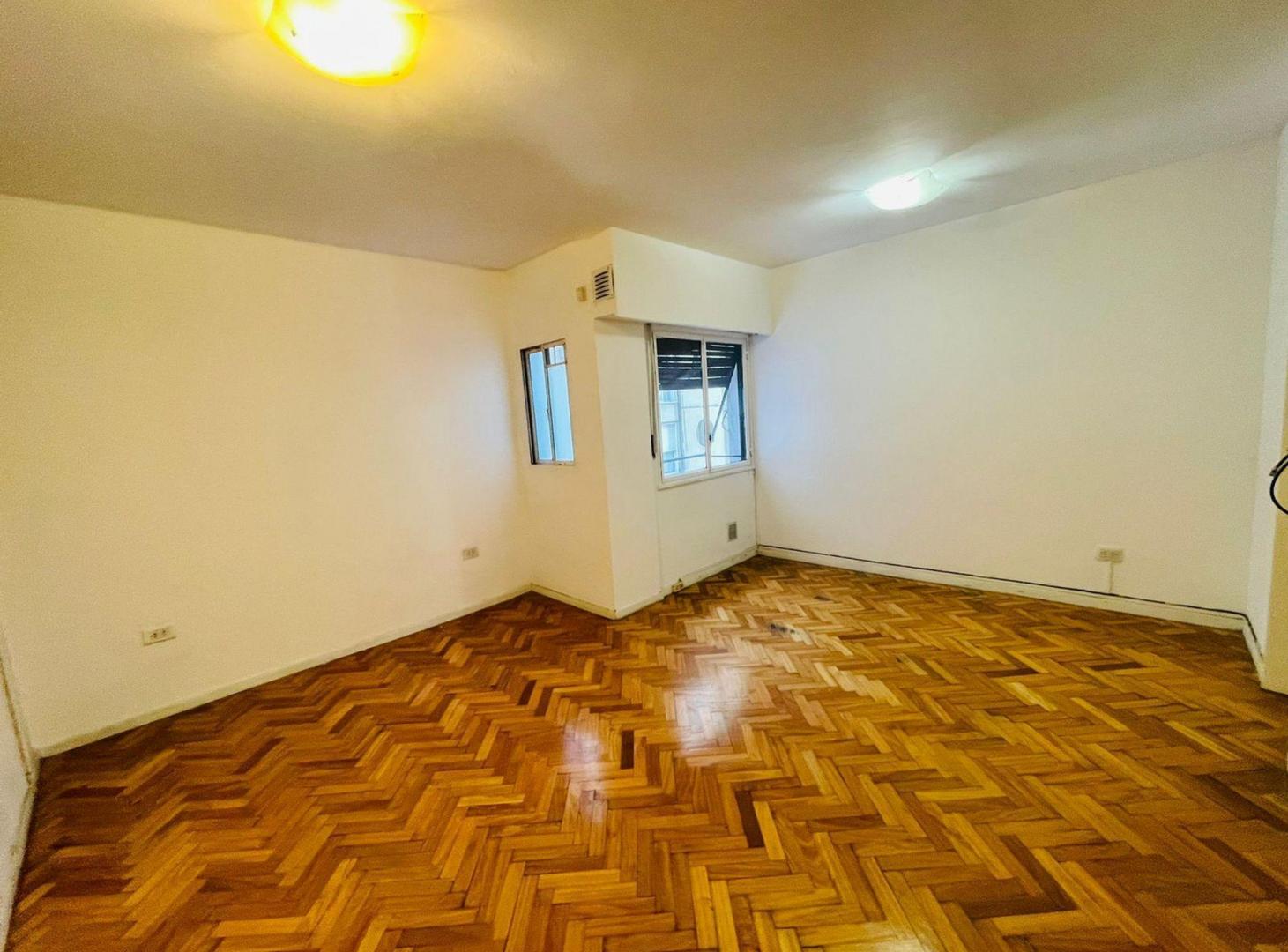 Foto de DEPARTAMENTO VENTA MONO BALVANERA ONCE, imagen 5
