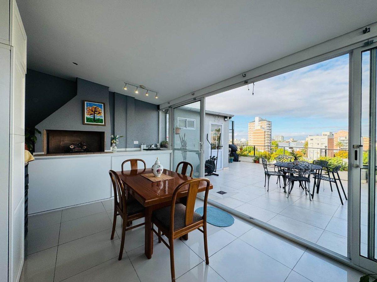 Foto de Venta Depto 4amb,terraza y cochera, Tigre Centro, imagen 1