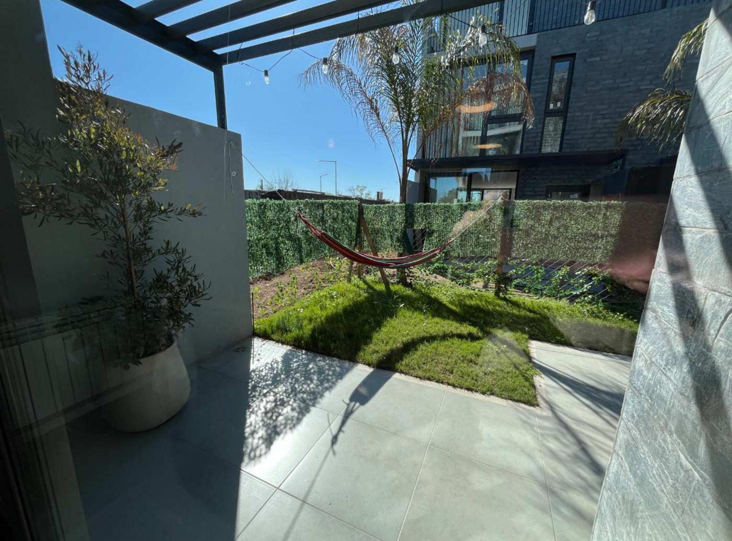 Foto de Vende triplex 4 amb cochera terraza parrilla Tigre, imagen 3
