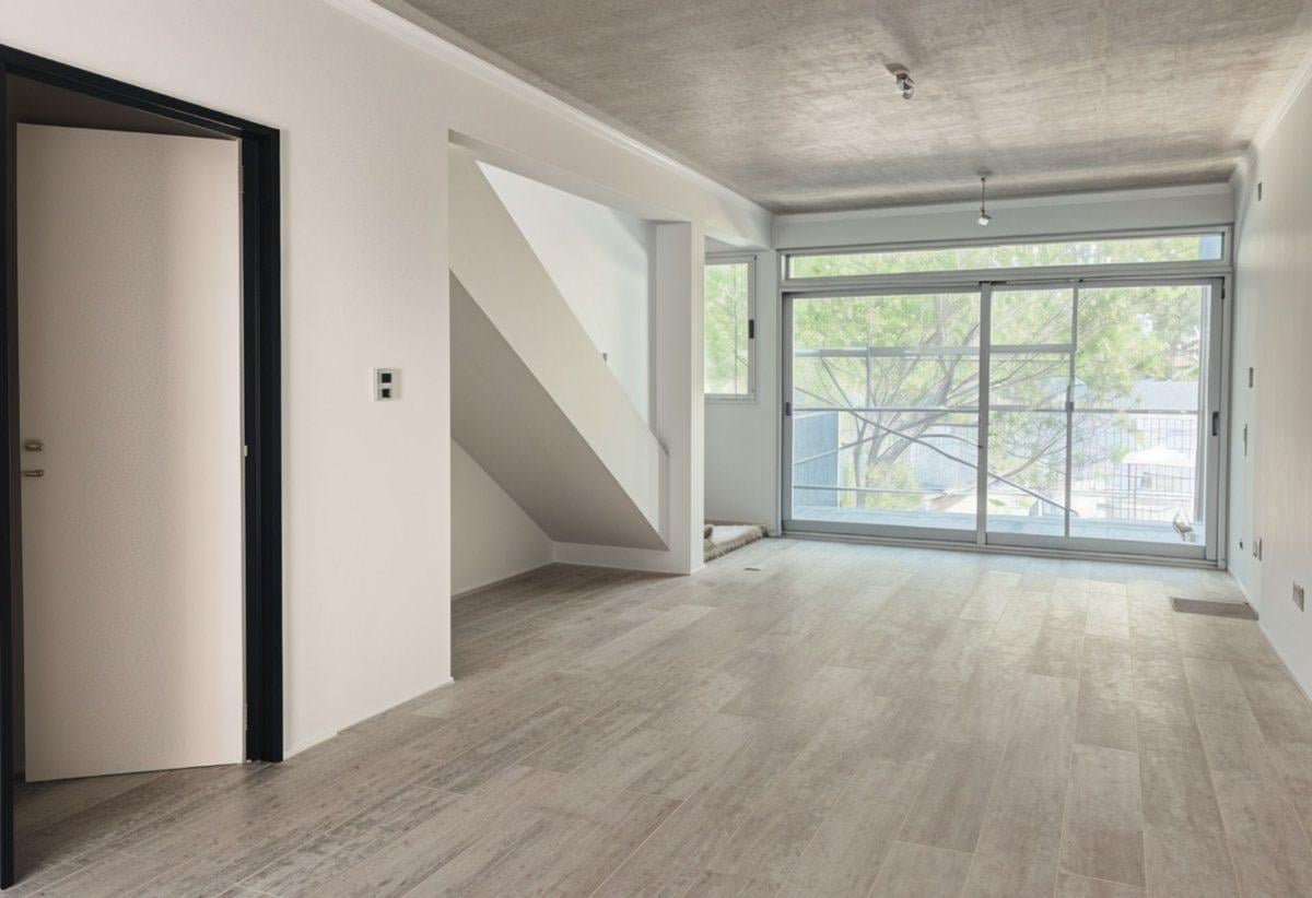 Foto de VENTA 3 ambientes DUPLEX Saavedra Balcon TERRAZA, imagen 3