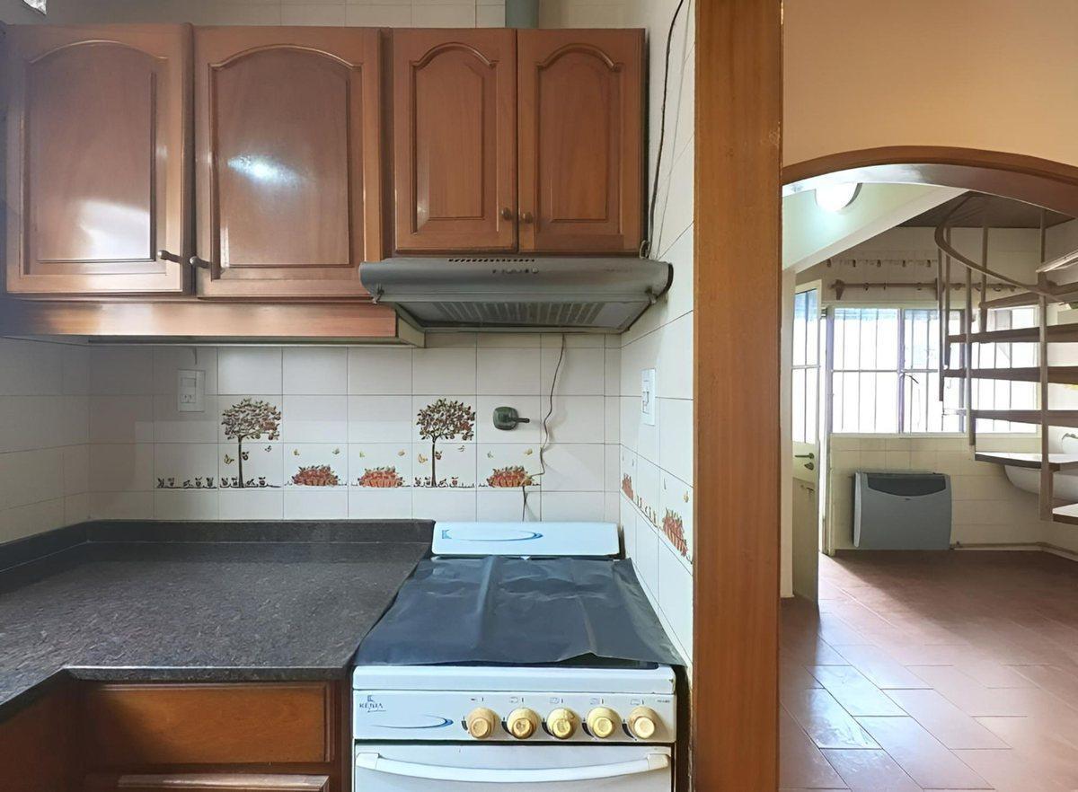 Foto de PH 6 AMB EN VENTA EN MARTINEZ CON PATIO (PERMUTA), imagen 5