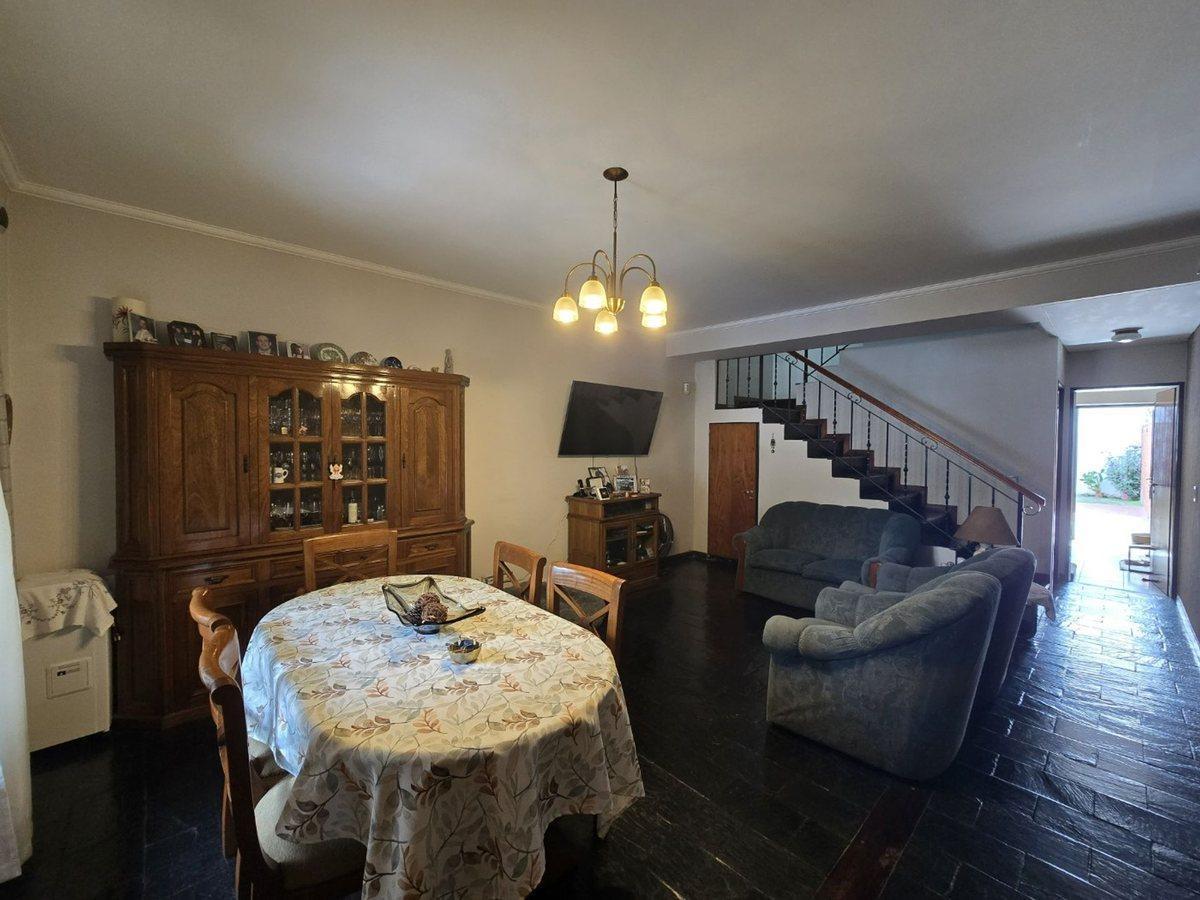 Foto de DUPLEX 3 AMBIENTES EN VENTA EN QUILMES COCHERA, imagen 2