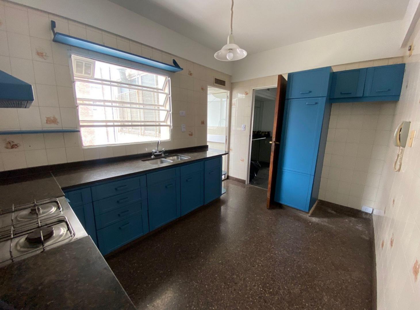 Foto de ALQUILER DEPARTAMENTO 3 AMB EN BELGRANO C/COCHERA, imagen 2