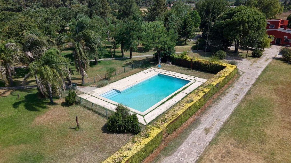 Foto de Predio en Venta Merlo Canchas Fútbol 11 Pileta Spa, imagen 3