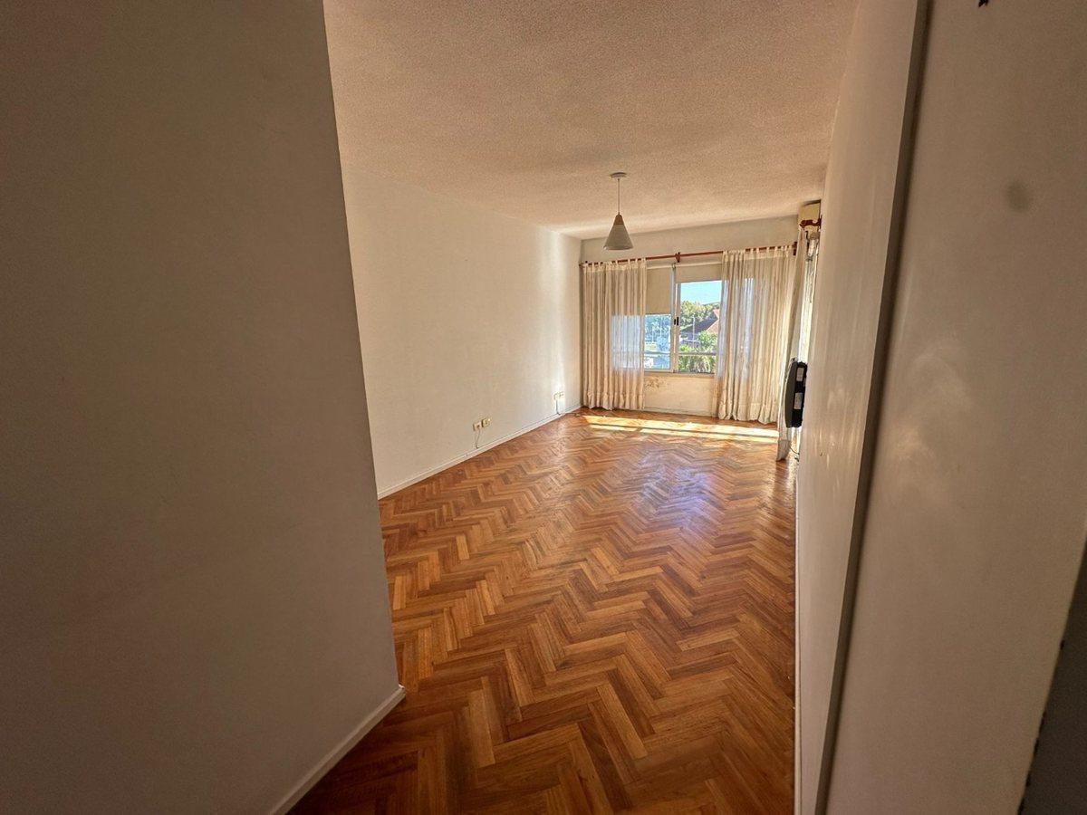 Foto de DEPARTAMENTO 3 AMBIENTES EN VENTA EN TIGRE CENTRO, imagen 3