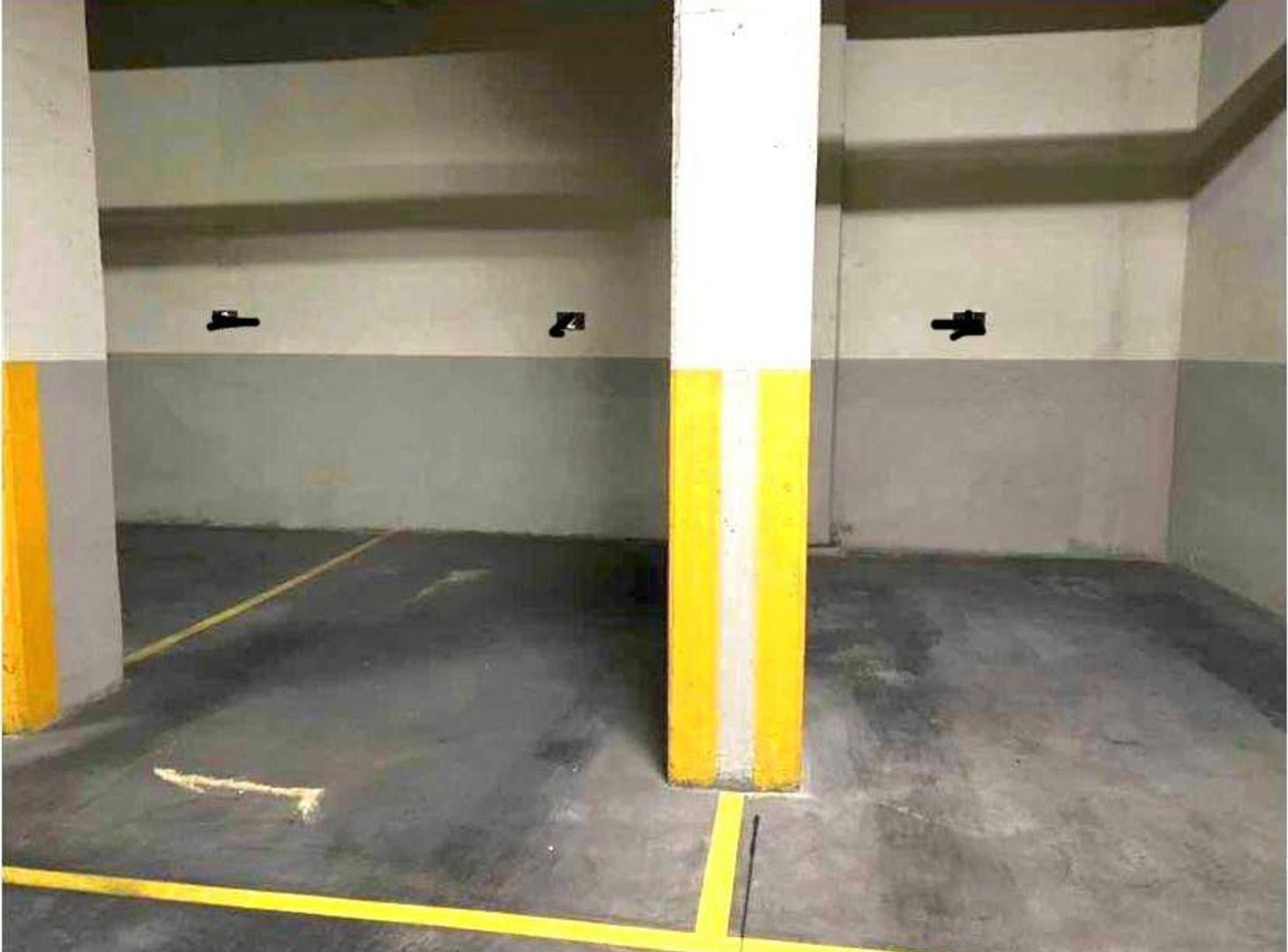 Foto de Venta Cochera Cubierta, Edif. Categoría, Recoleta, imagen 1