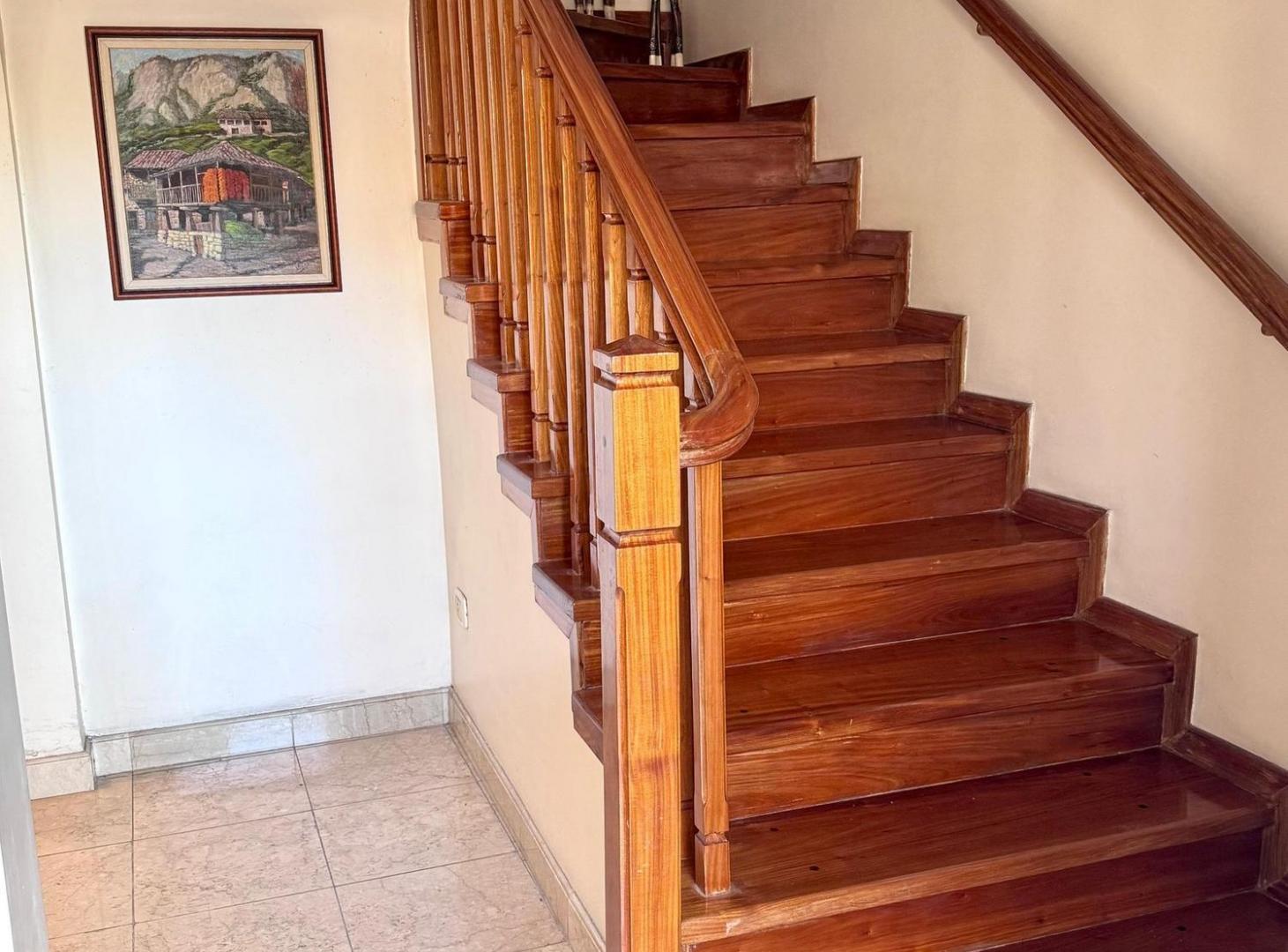 Foto de VENTA CASA 5 AMB. OLIVOS, imagen 4