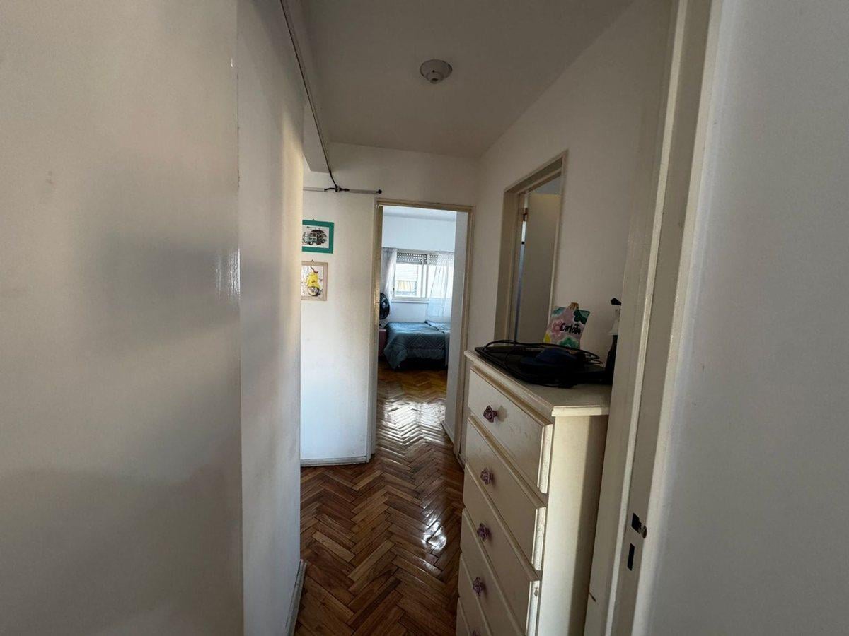 Foto de Depto en venta 3 amb con balcón Villa Gral Mitre, imagen 5
