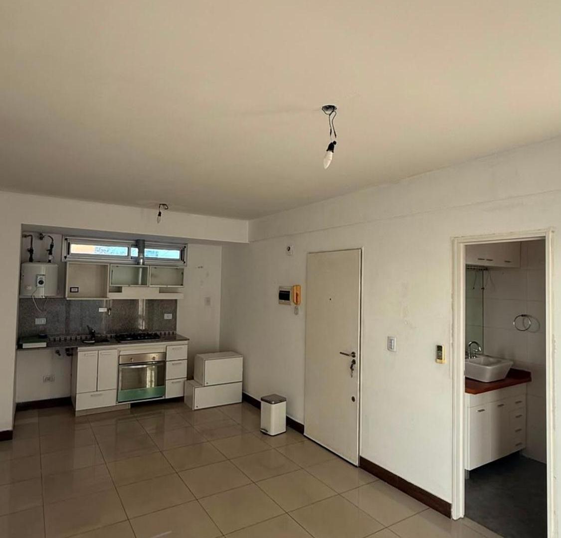 Foto de ALQUILER MONOAMBIENTE EN SAENZ PEÑA, imagen 3