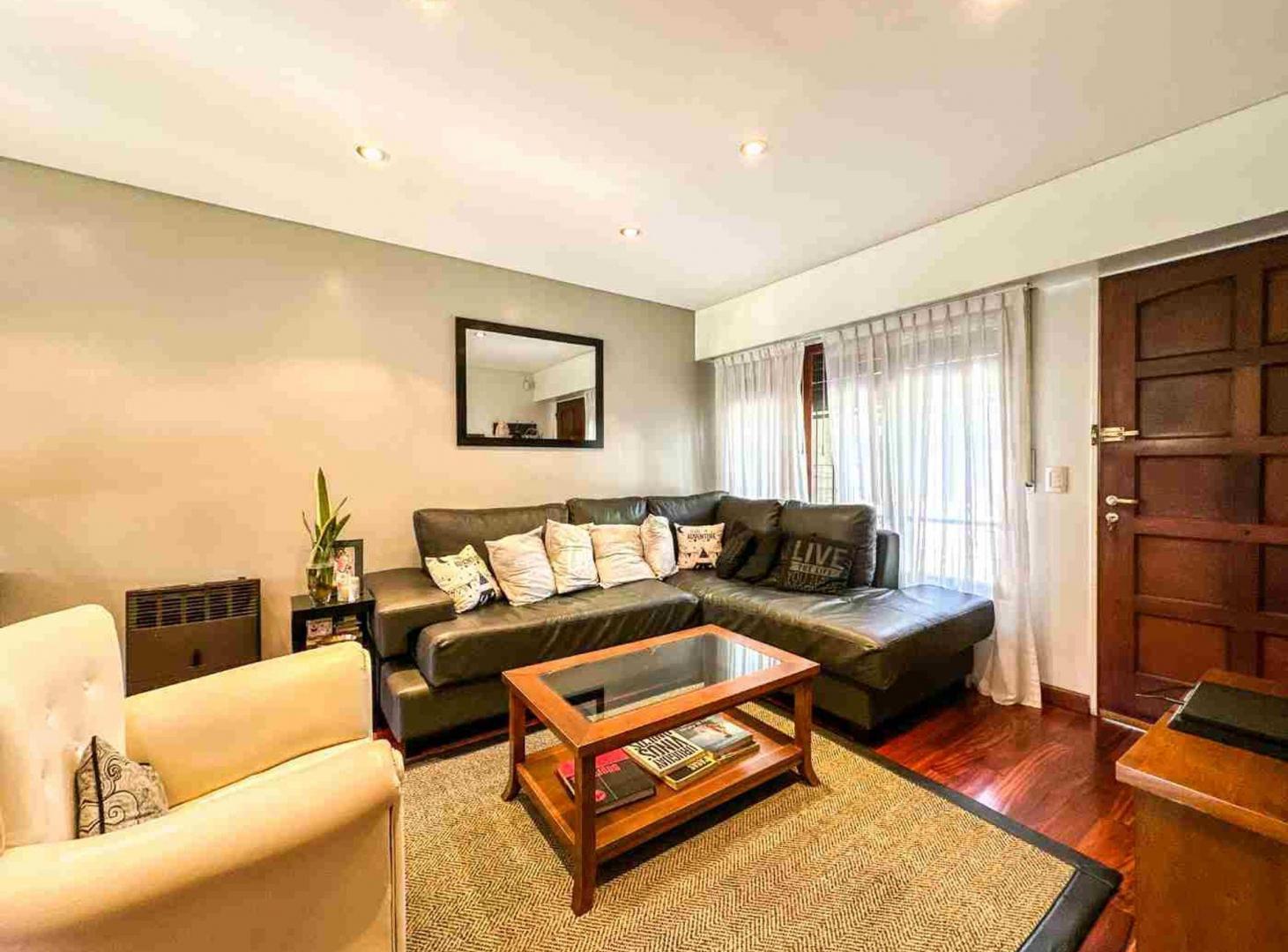 Foto de venta casa en olivos 4 ambientes OPORTUNIDAD, imagen 2