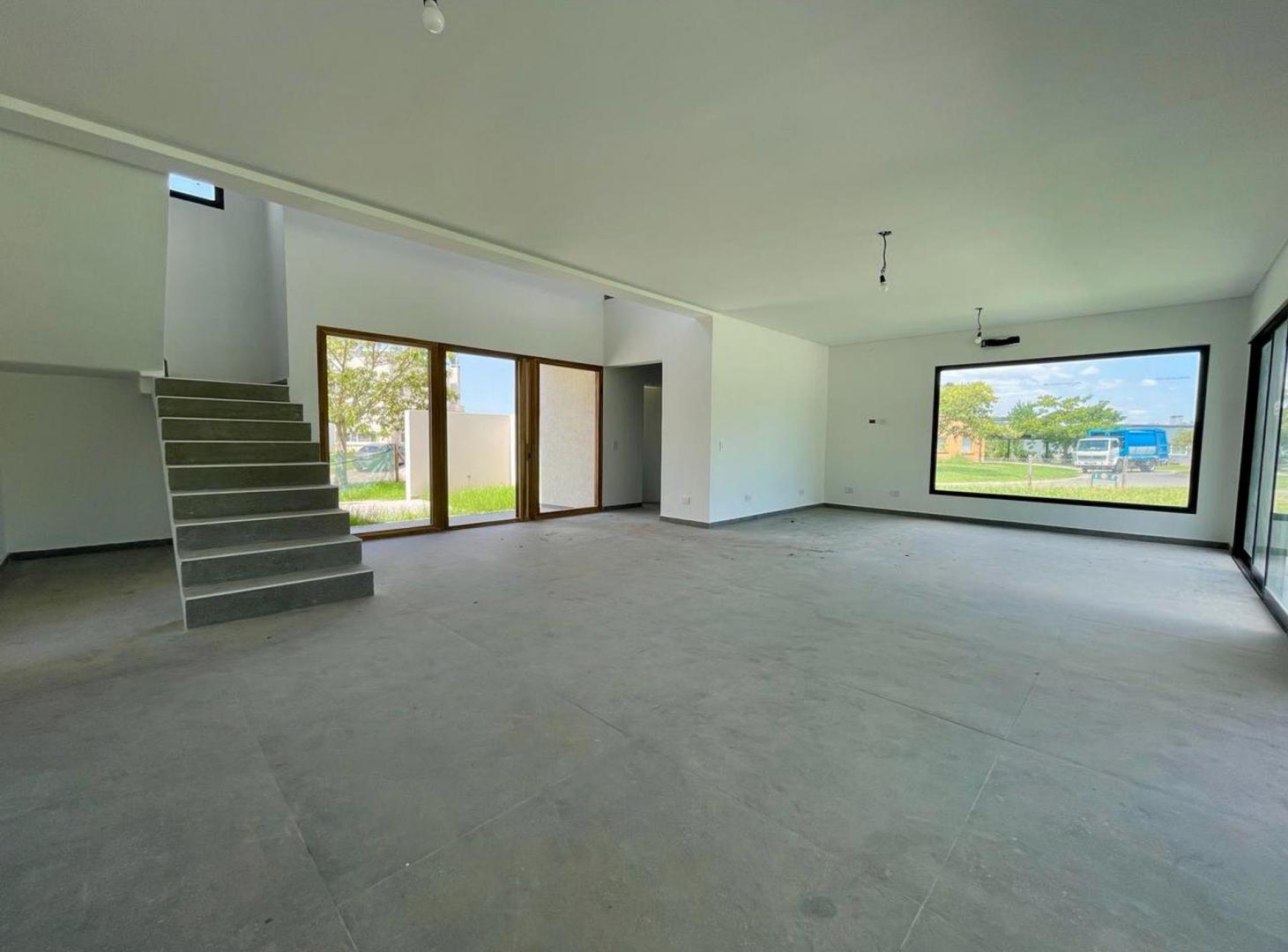 Foto de CASA SAN MATIAS 6 AMB EN GRAN LOTE A ESTRENAR, imagen 4