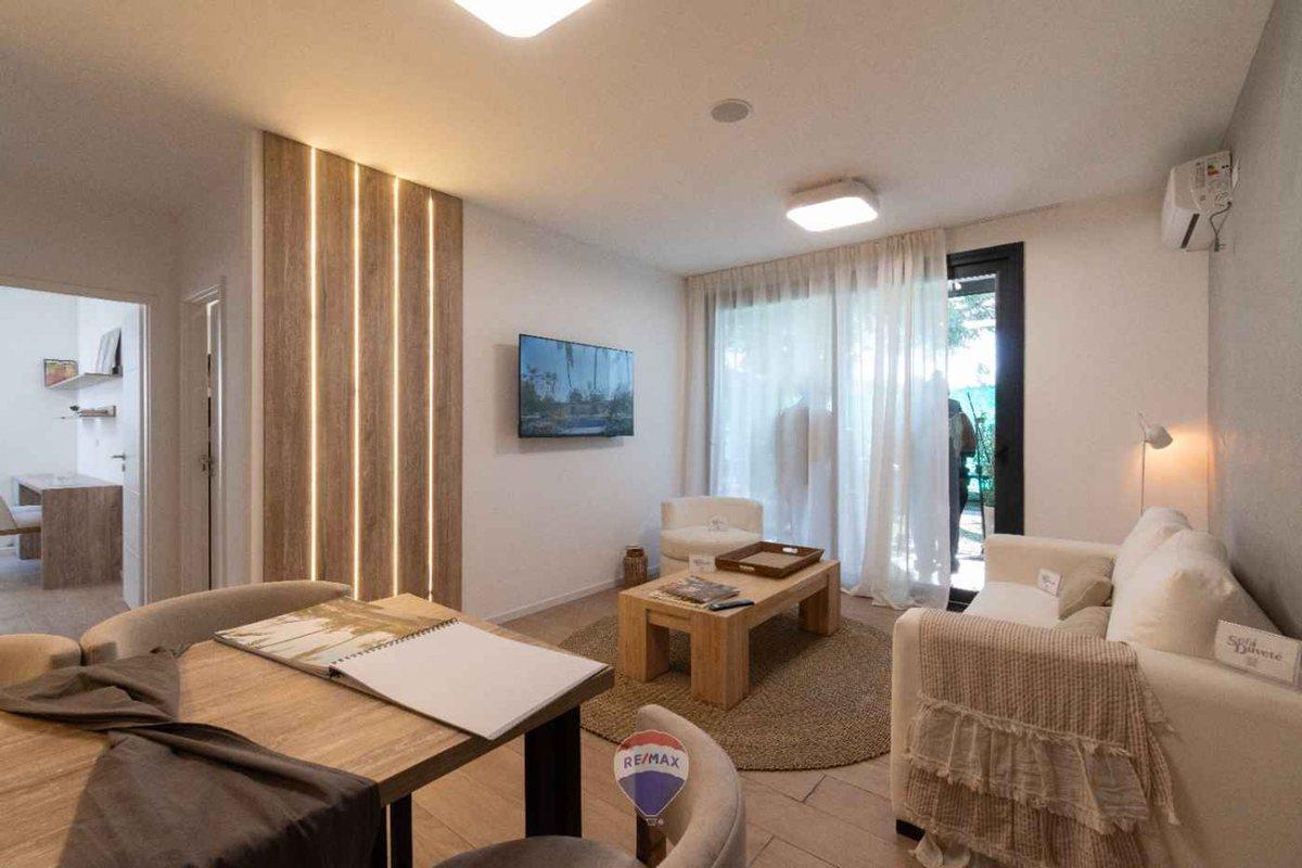 Foto de Vende Tres amb. Brickell Remeros balcón pileta sum, imagen 5