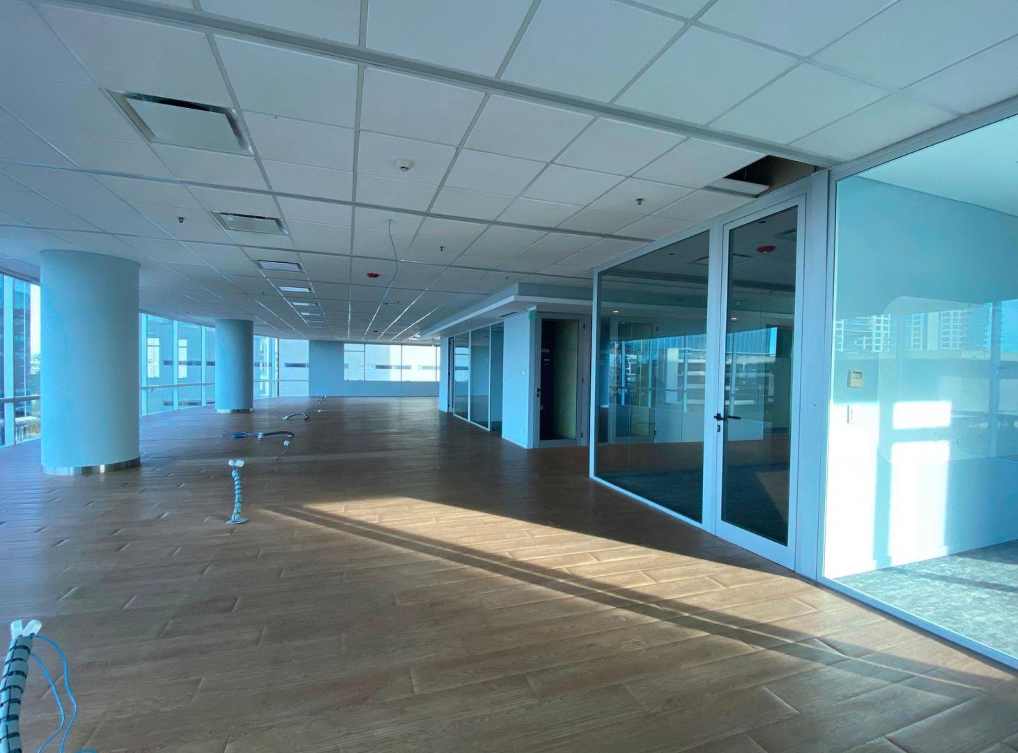 Foto de OFICINA ALQUILER PROA 557M2 COCHER VTE.LOPEZ, imagen 2