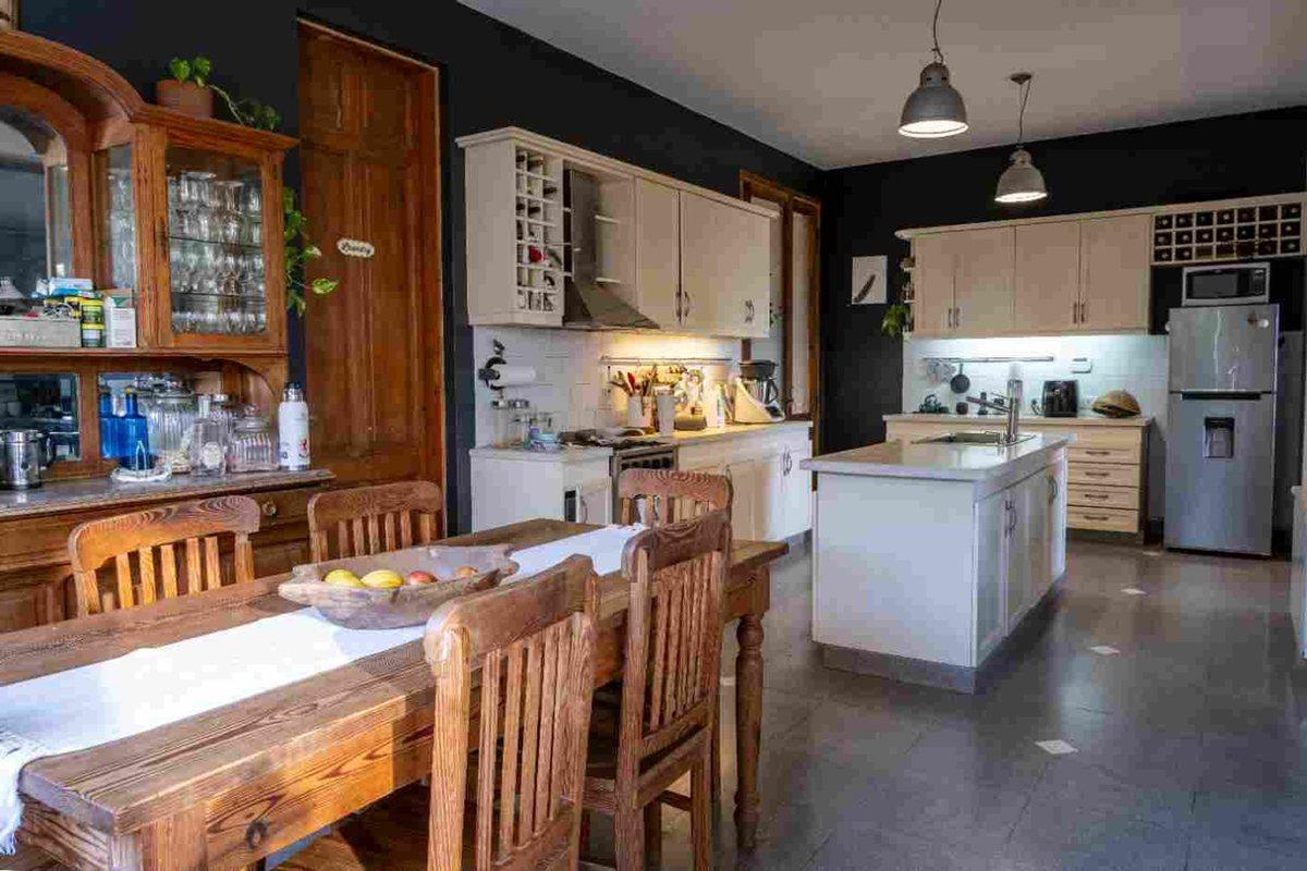 Foto de CASA VENTA 8 AMB SANTA BARBARA A L LAGUNA, imagen 2