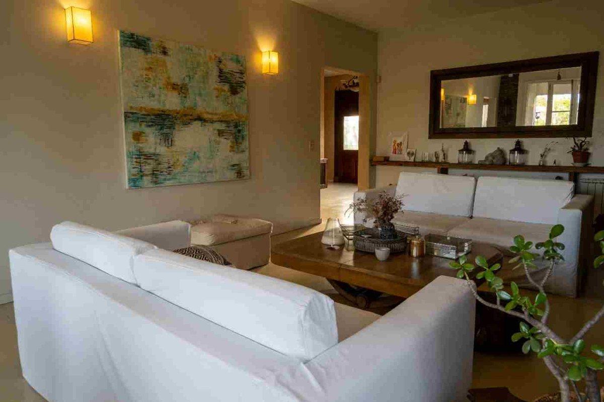 Foto de CASA VENTA 8 AMB SANTA BARBARA A L LAGUNA, imagen 1