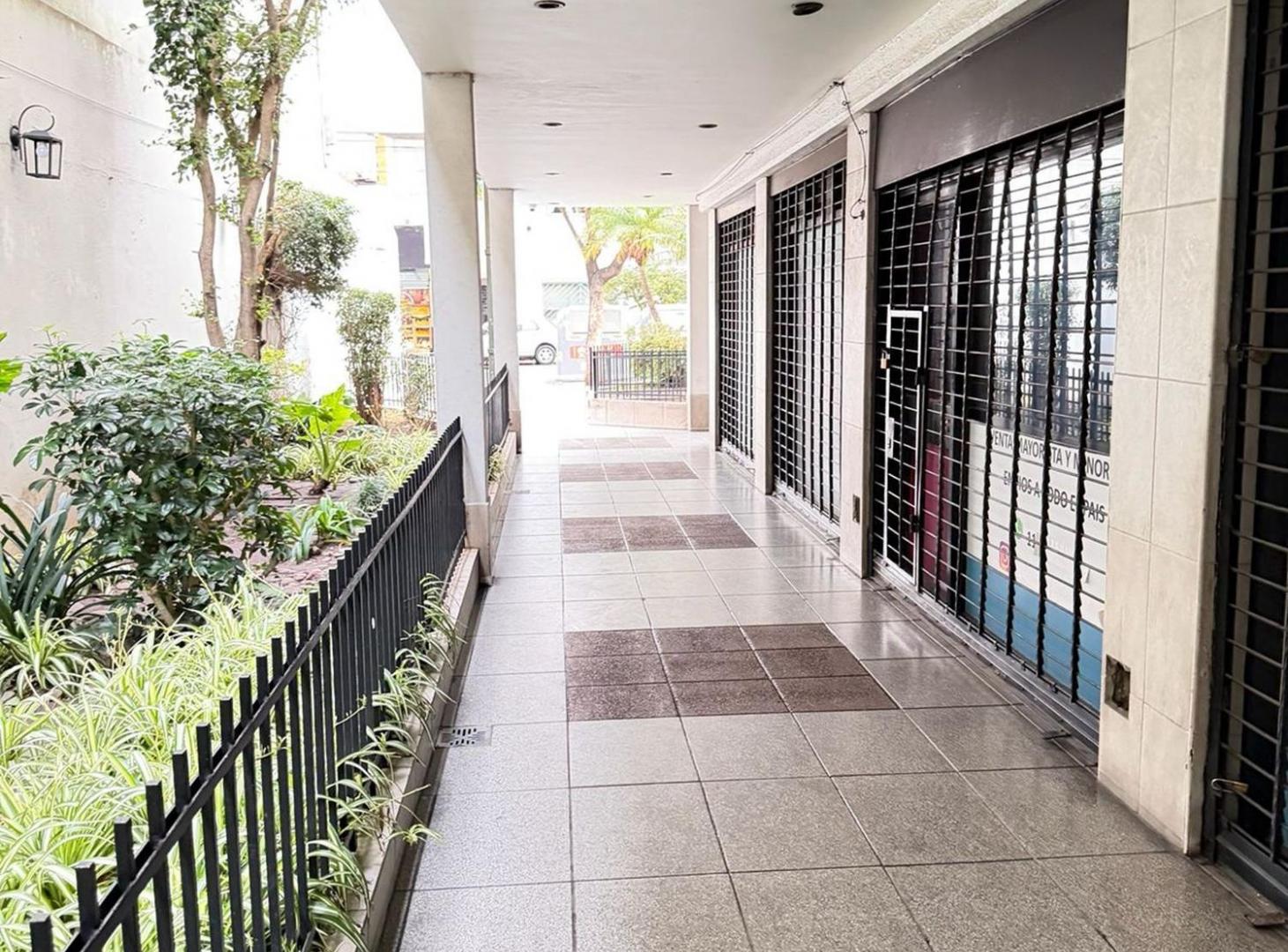 Foto de VENTA DEPARTAMENTO 4 AMB EN FLORESTA, imagen 3
