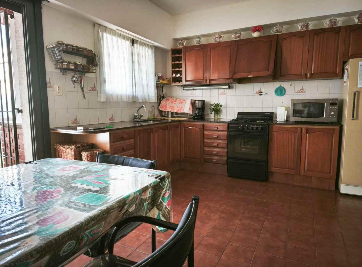 Foto de Triplex - 5 ambientes - Venta - Olivos, imagen 2