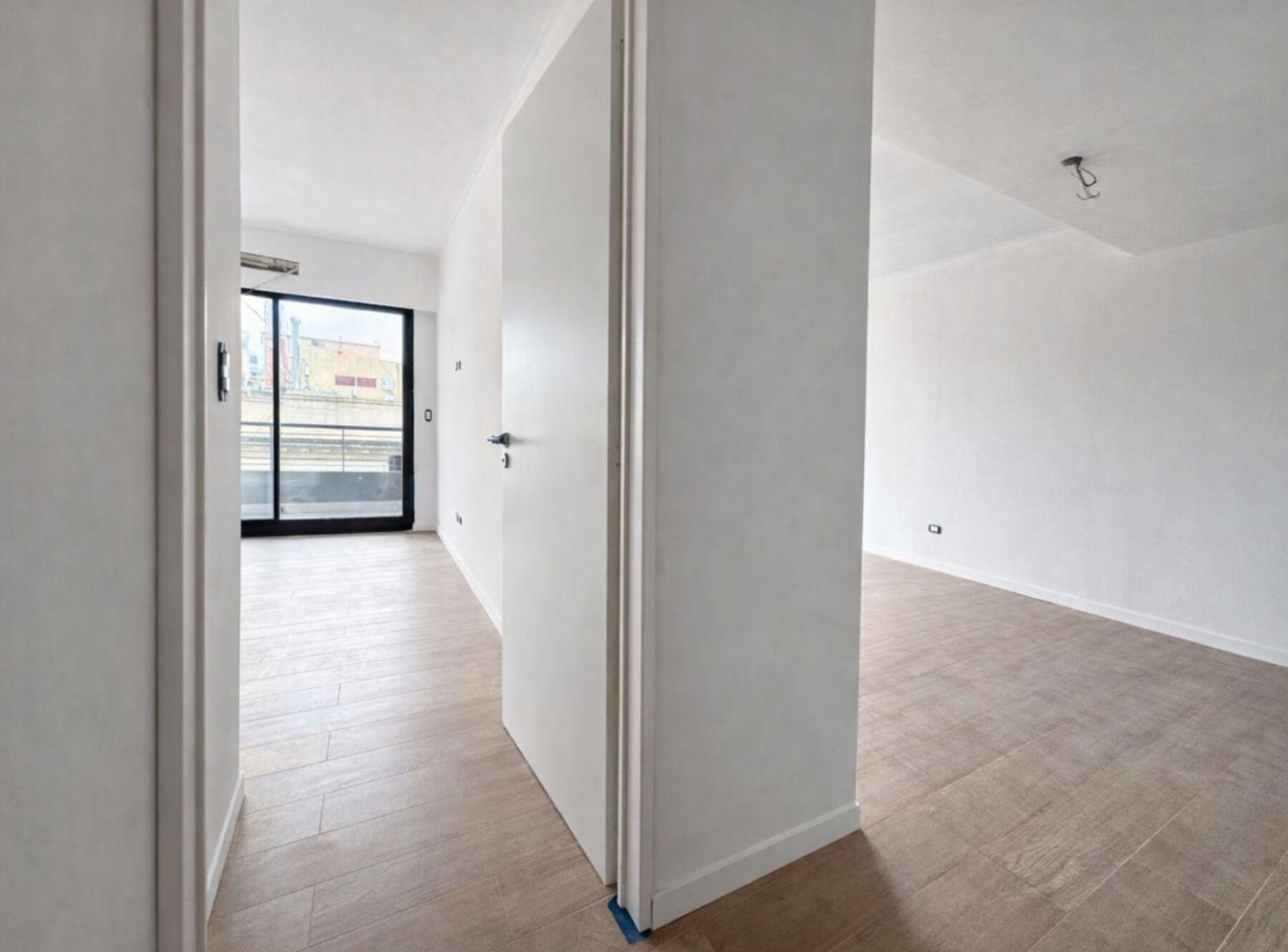 Foto de VENTA 2 AMB toilette balcon A ESTRENAR MONSERRAT, imagen 1