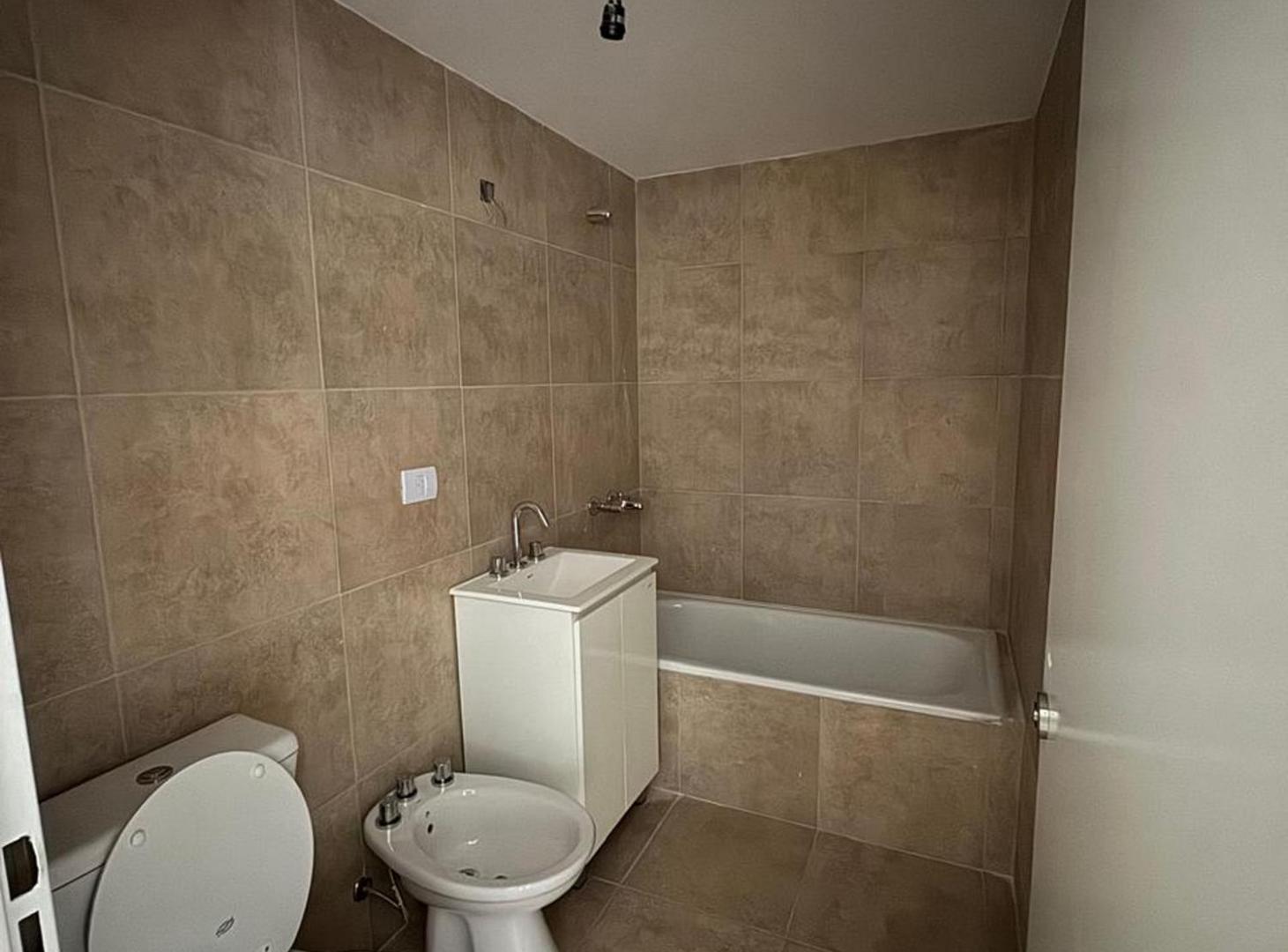 Foto de venta departamento 2 ambientes ituzaingo norte, imagen 2
