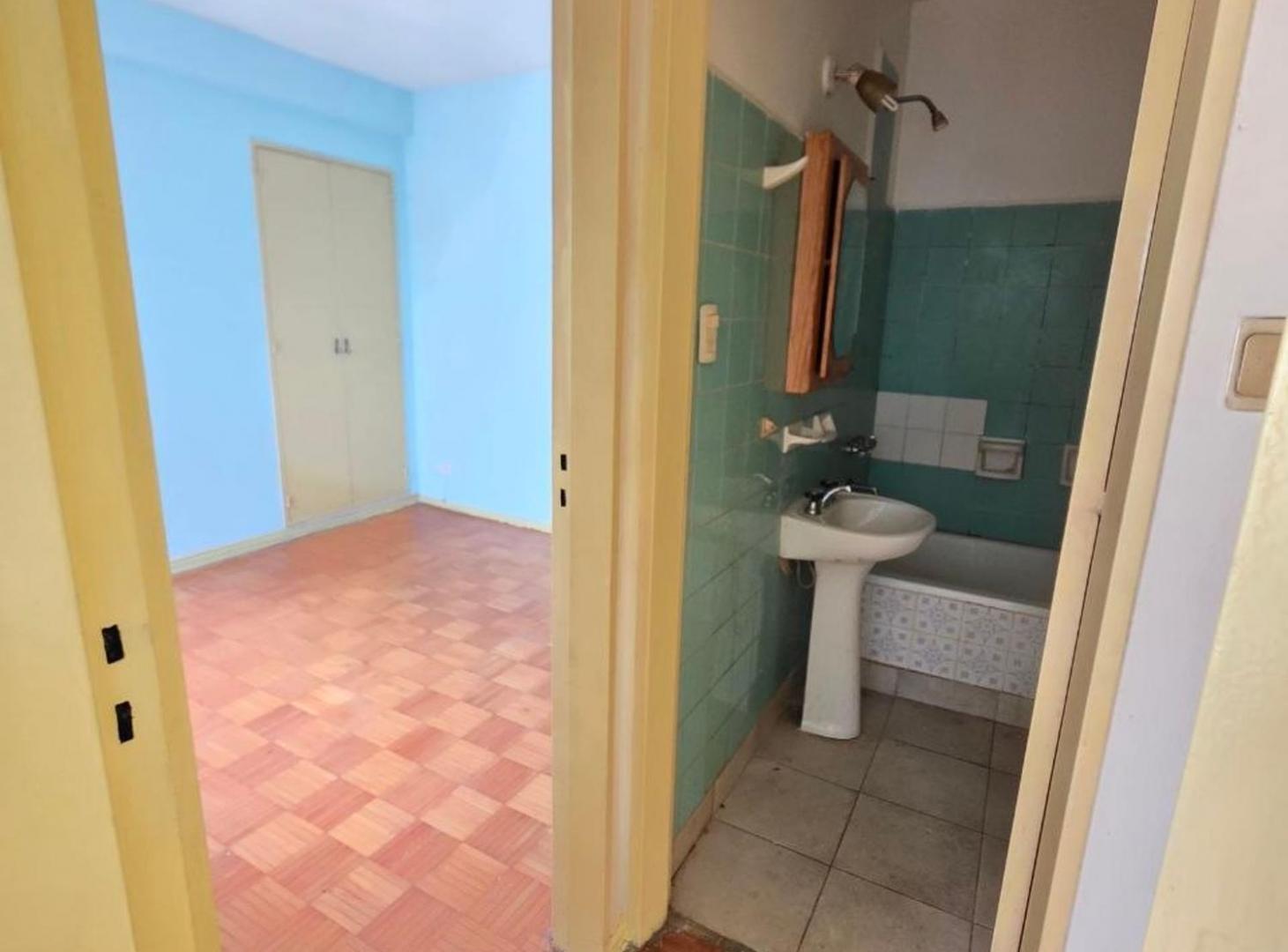 Foto de DEPARTAMENTO 2 AMB VENTA CON BALCON BOEDO, imagen 5
