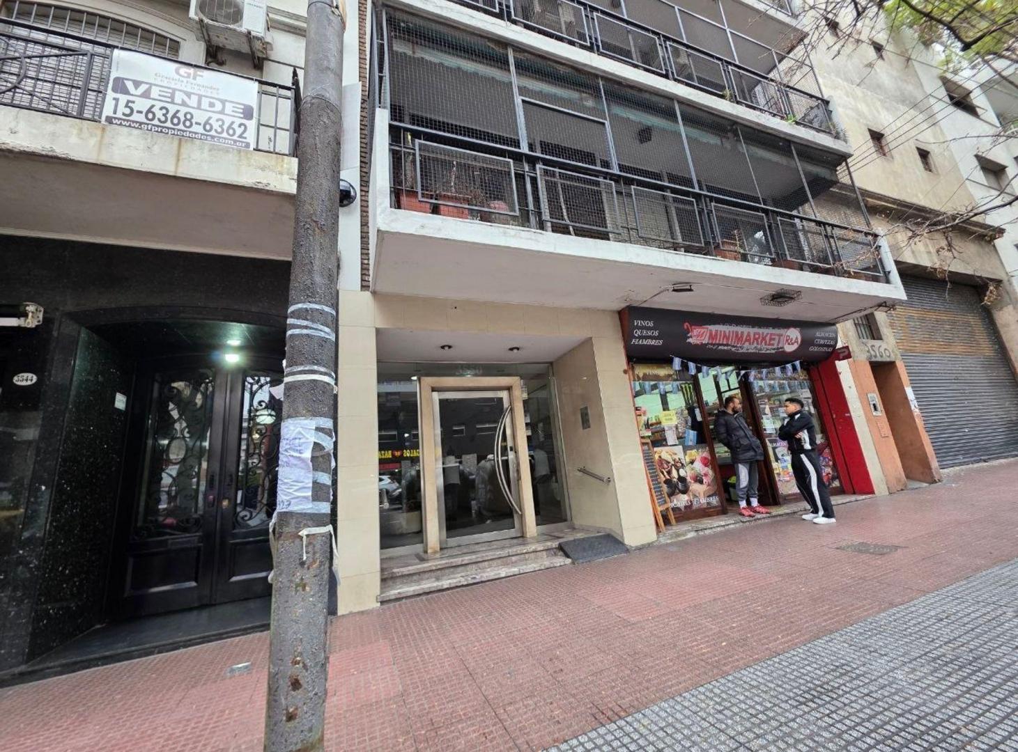 Foto de DEPARTAMENTO 2 AMB VENTA CON BALCON BOEDO, imagen 4