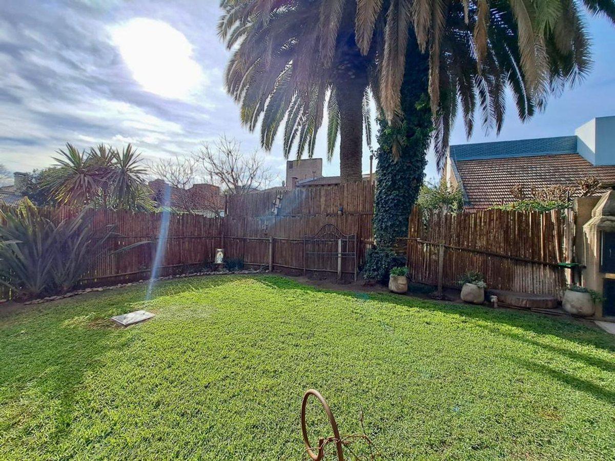 Foto de CASA EN VENTA CON PILETA EN BELLA VISTA, imagen 3