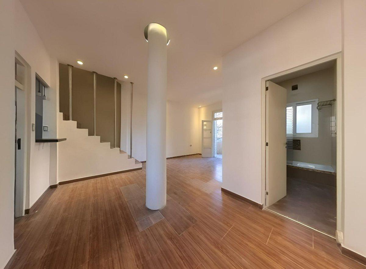 Foto de PH EN ALQUILER VILLA LURO, imagen 2