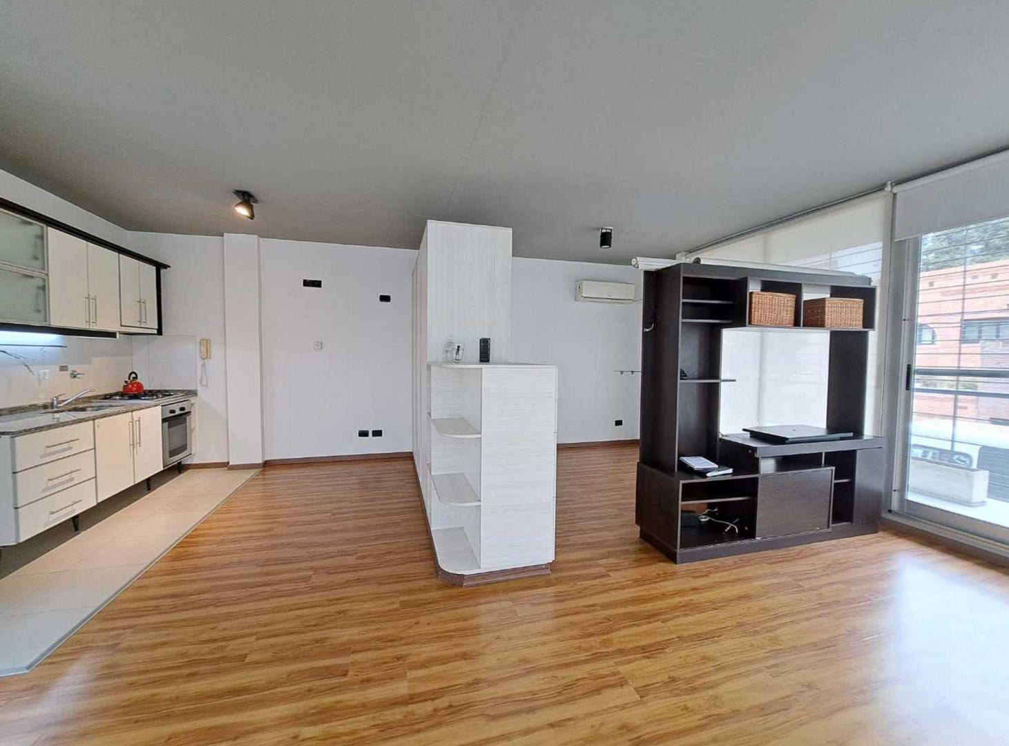 Foto de Venta Monoambiente con cochera, balcon Belgrano, imagen 1