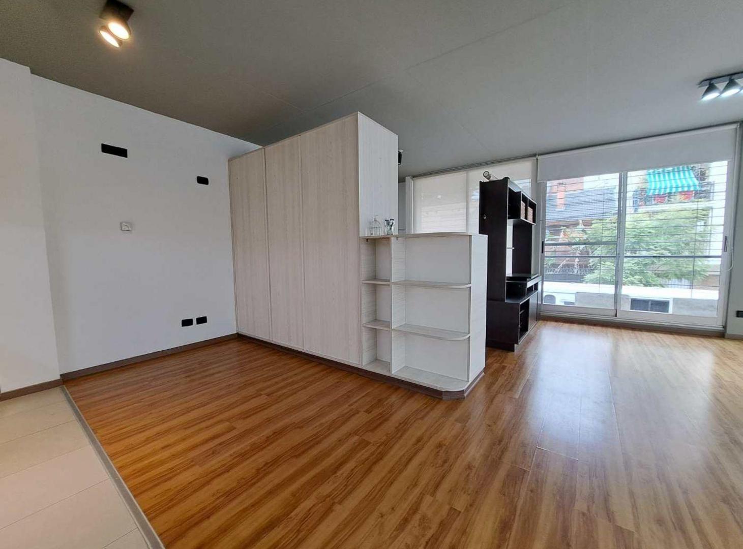 Foto de Venta Monoambiente con cochera, balcon Belgrano, imagen 2
