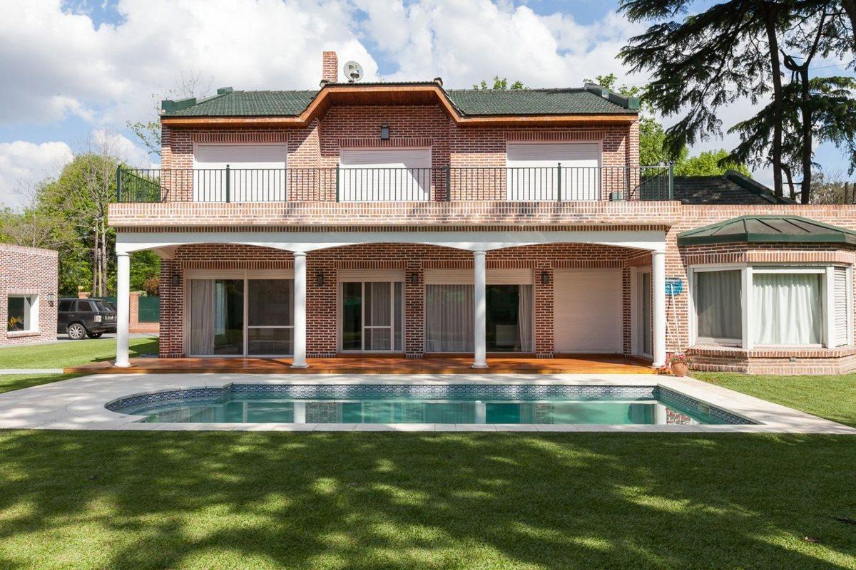 Foto de DESTACADA CASA EN LAS LOMAS DE SAN ISIDRO, imagen 4