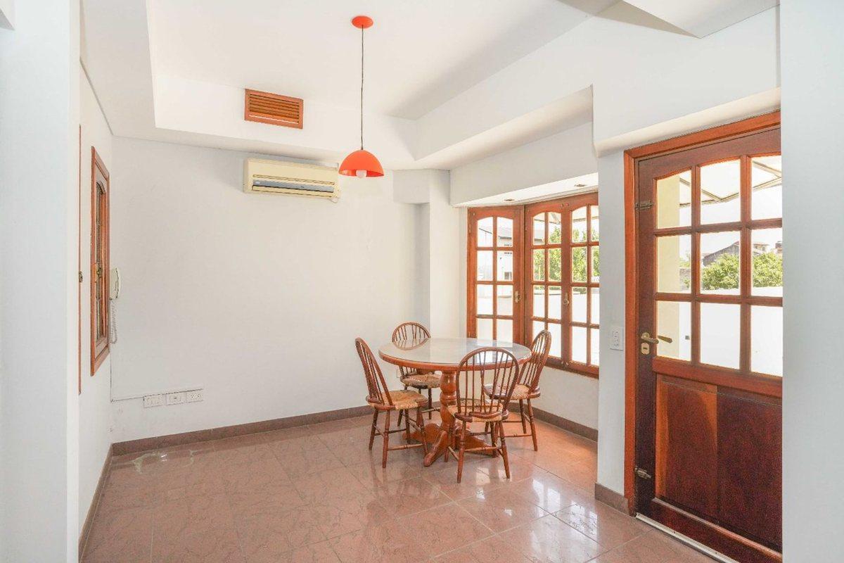 Foto de VENTA GALERIA DE LOCALES + CASA 6 AMB GRAND BOURG, imagen 4