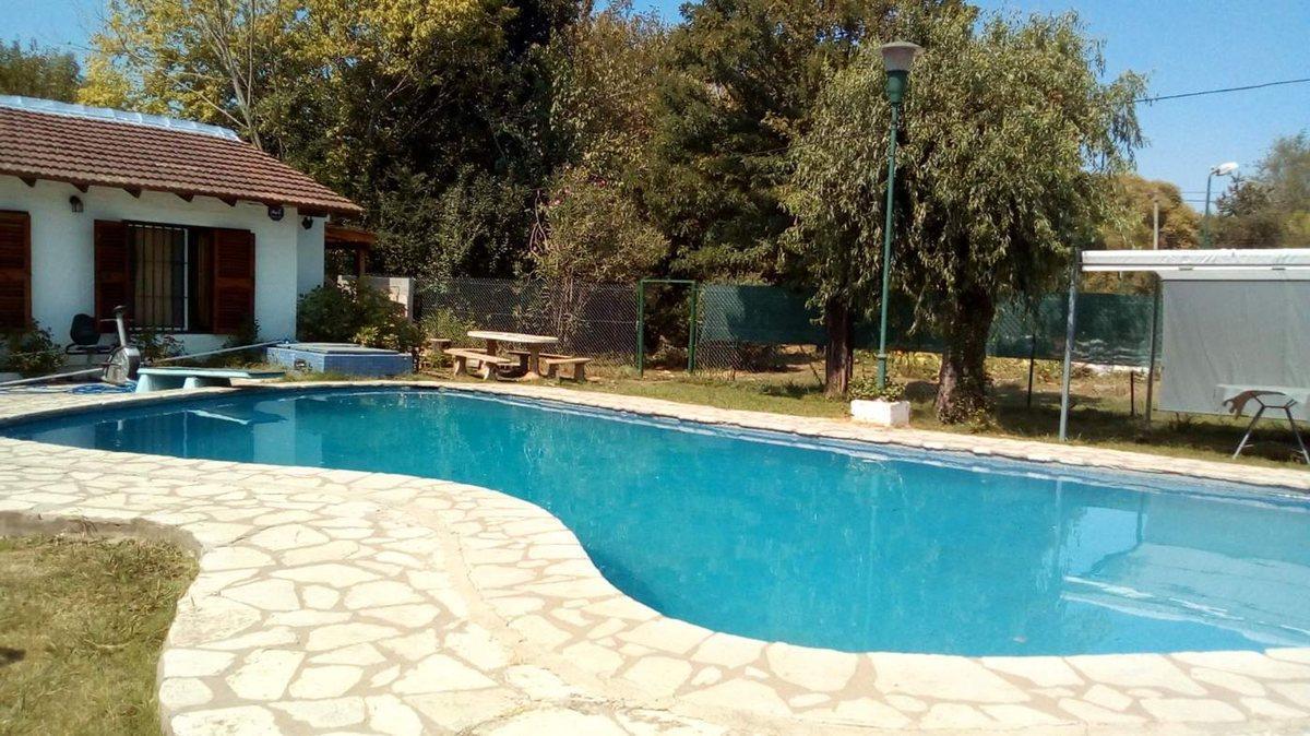 Foto de Venta lote quinta con 2 Casas en El Trébol Ezeiza, imagen 1