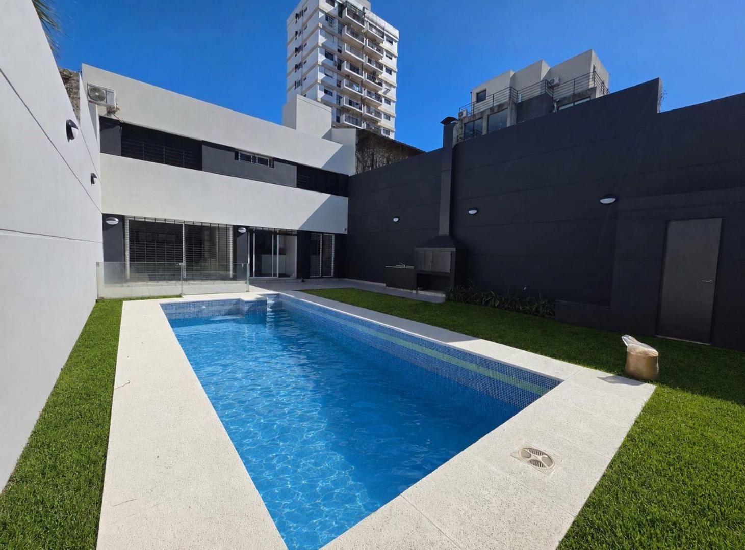 Foto de ALQUILER CASA NUÑEZ JARDIN PILETA COCHERA, imagen 2