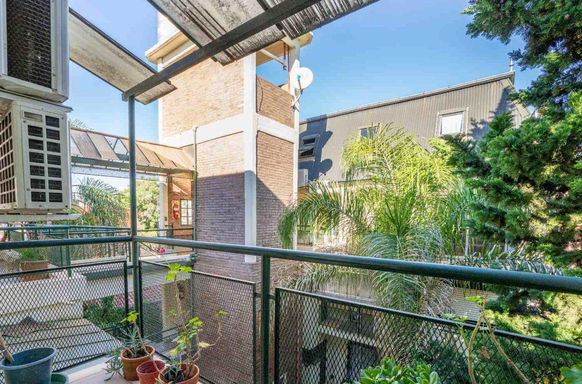 Foto de Venta Departamento 4 ambientes cochera San Isidro, imagen 2