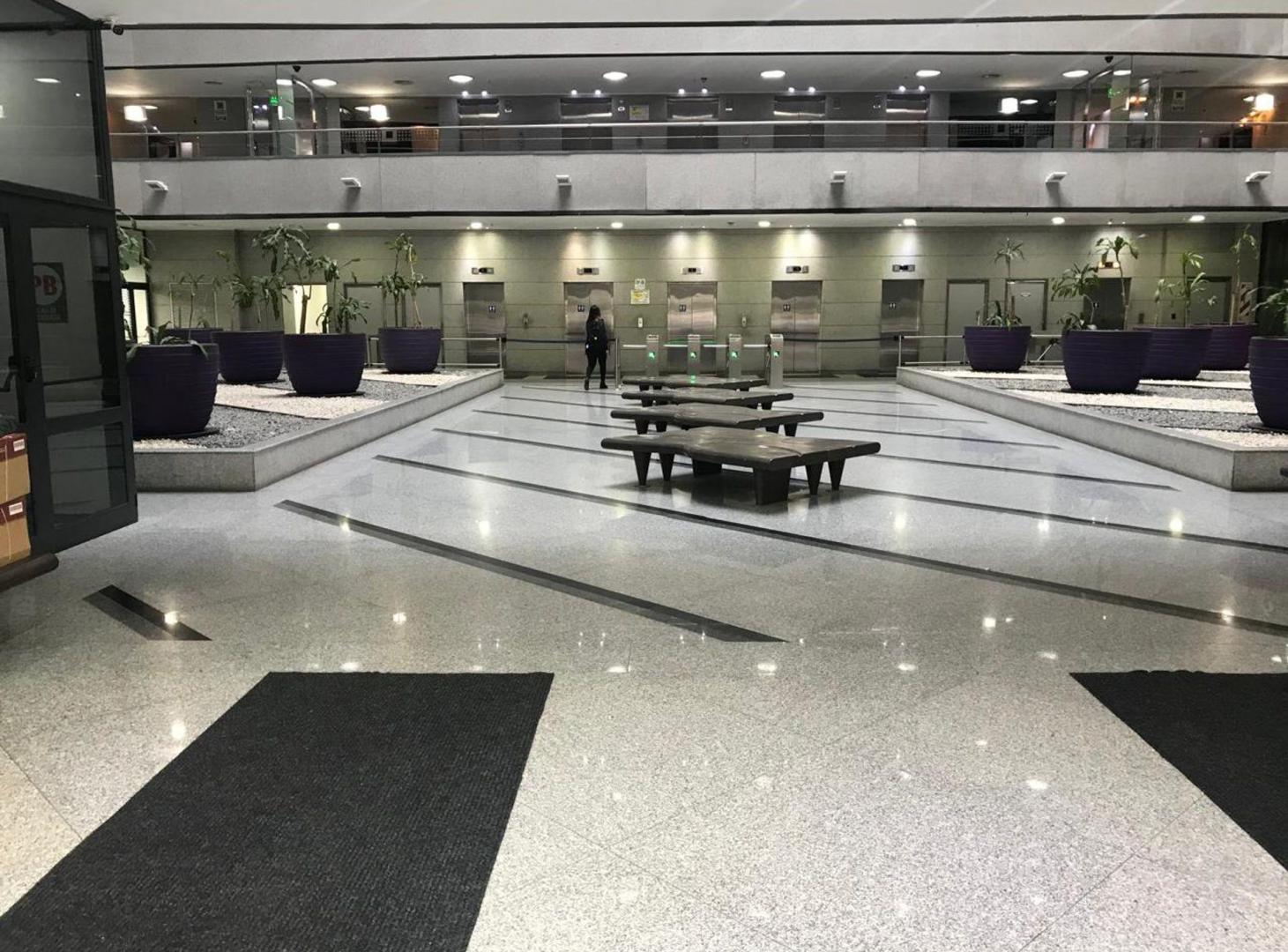 Foto de VENTA OFICINAS BUENOS AIRES PLAZA PUERTO MADERO, imagen 1