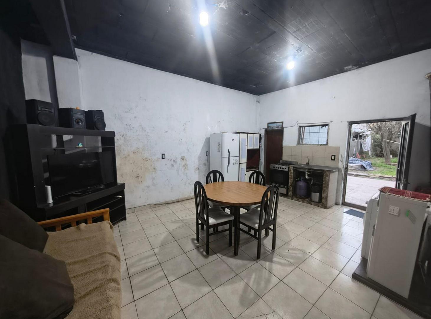 Foto de VENTA CASA+LOCAL PATIO+JARDIN+COCHERA TORTUGUITAS, imagen 3