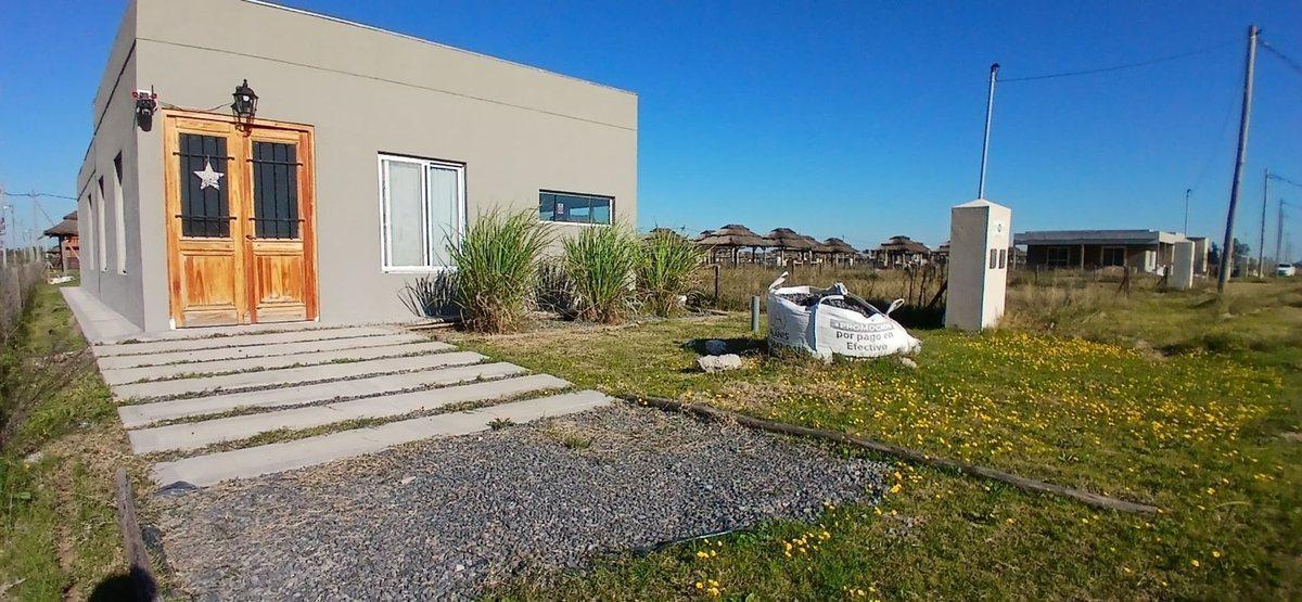 Foto de VENTA CASA QUINTA LOTE GRAL.RODRIGUEZ 4 AMBIENTES, imagen 3