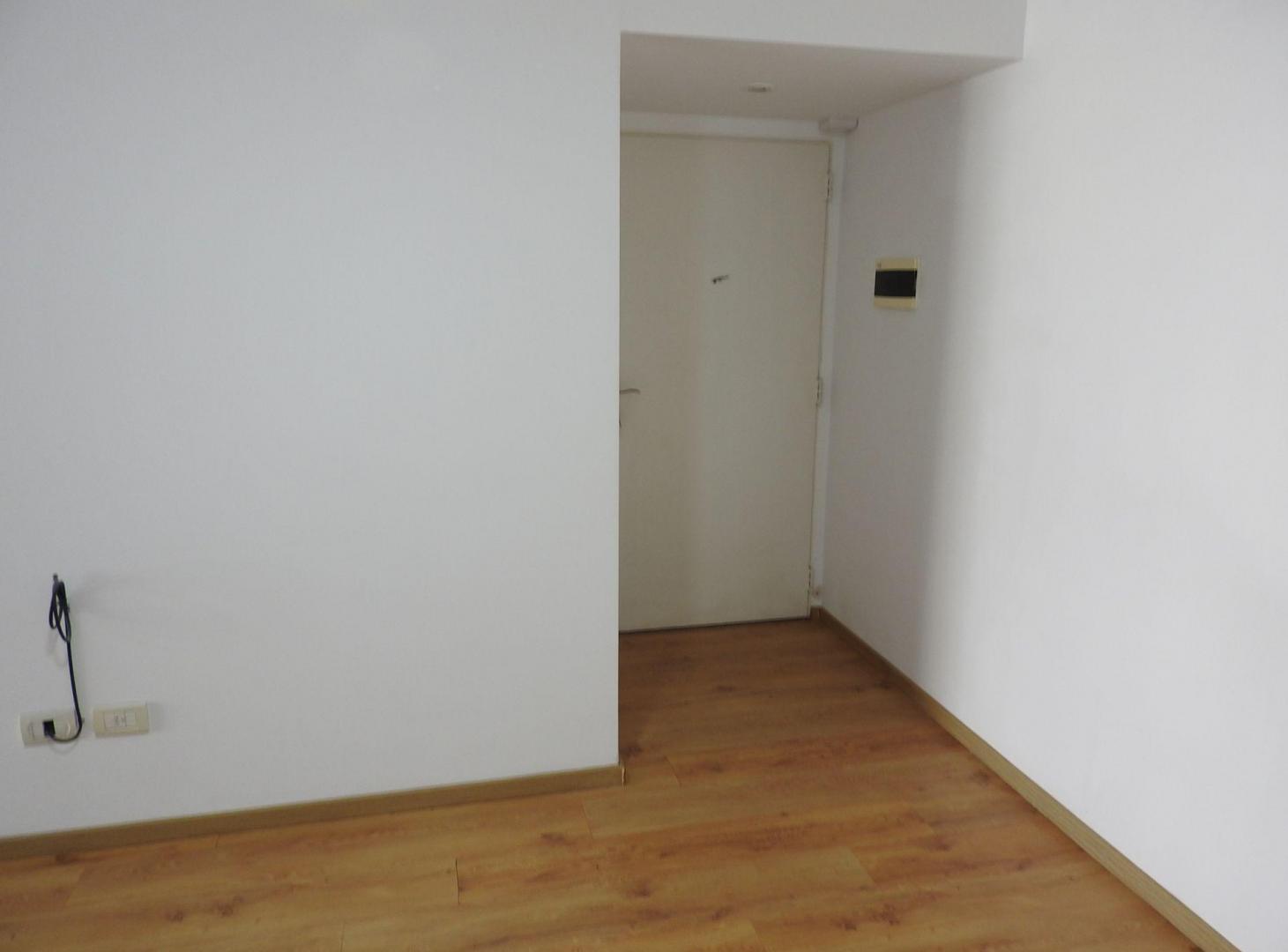Foto de VENTA MONOAMBIENTE EN VILLA DEVOTO MUY ESPACIOSO, imagen 2