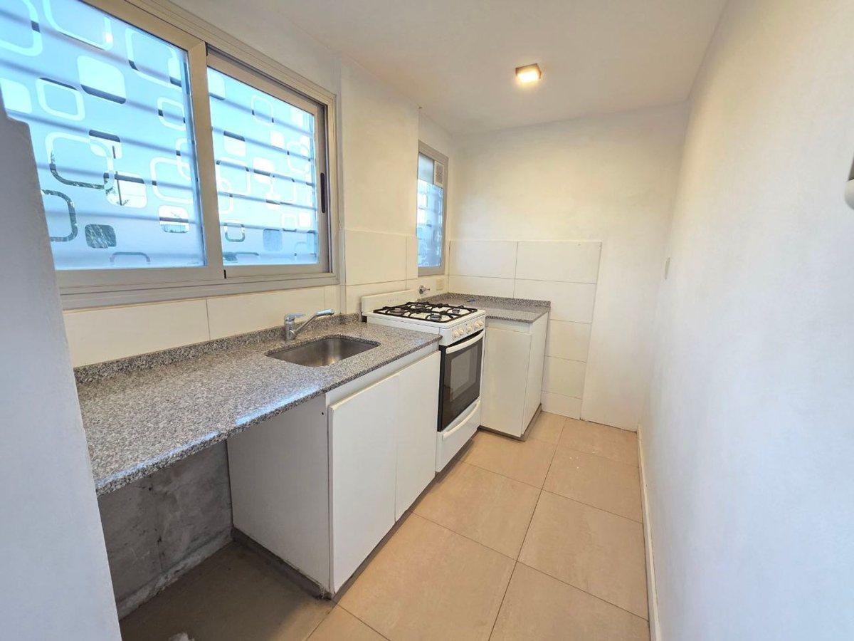 Foto de DPTO VENTA 2 AMB TERRAZA U$S40.000 y cuotas, imagen 1