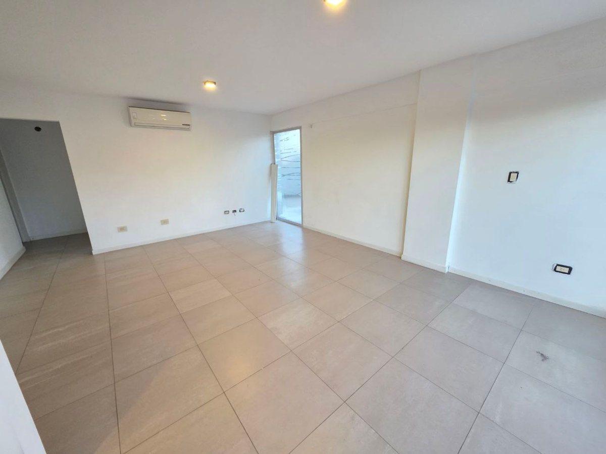Foto de DPTO VENTA 2 AMB TERRAZA U$S40.000 y cuotas, imagen 4